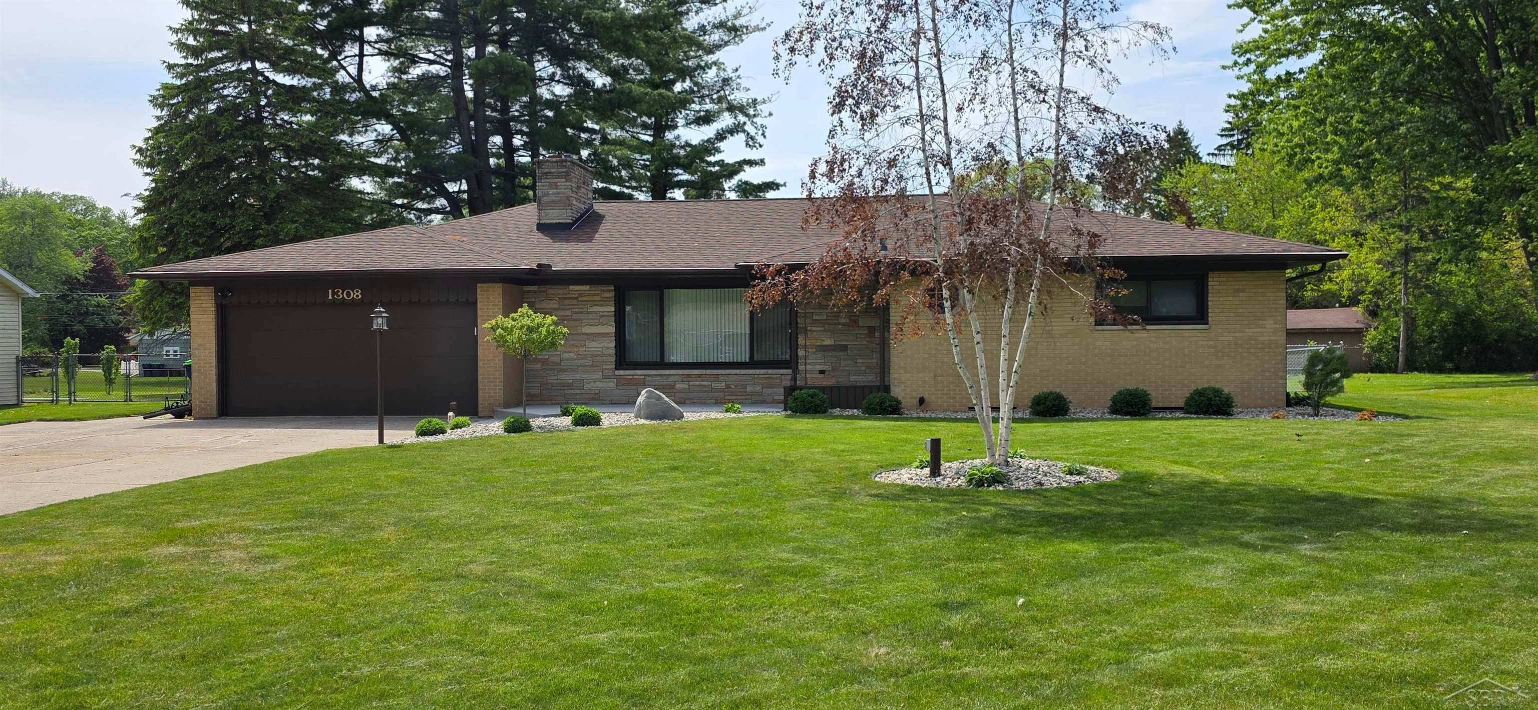 1308 Timothy Street — photo