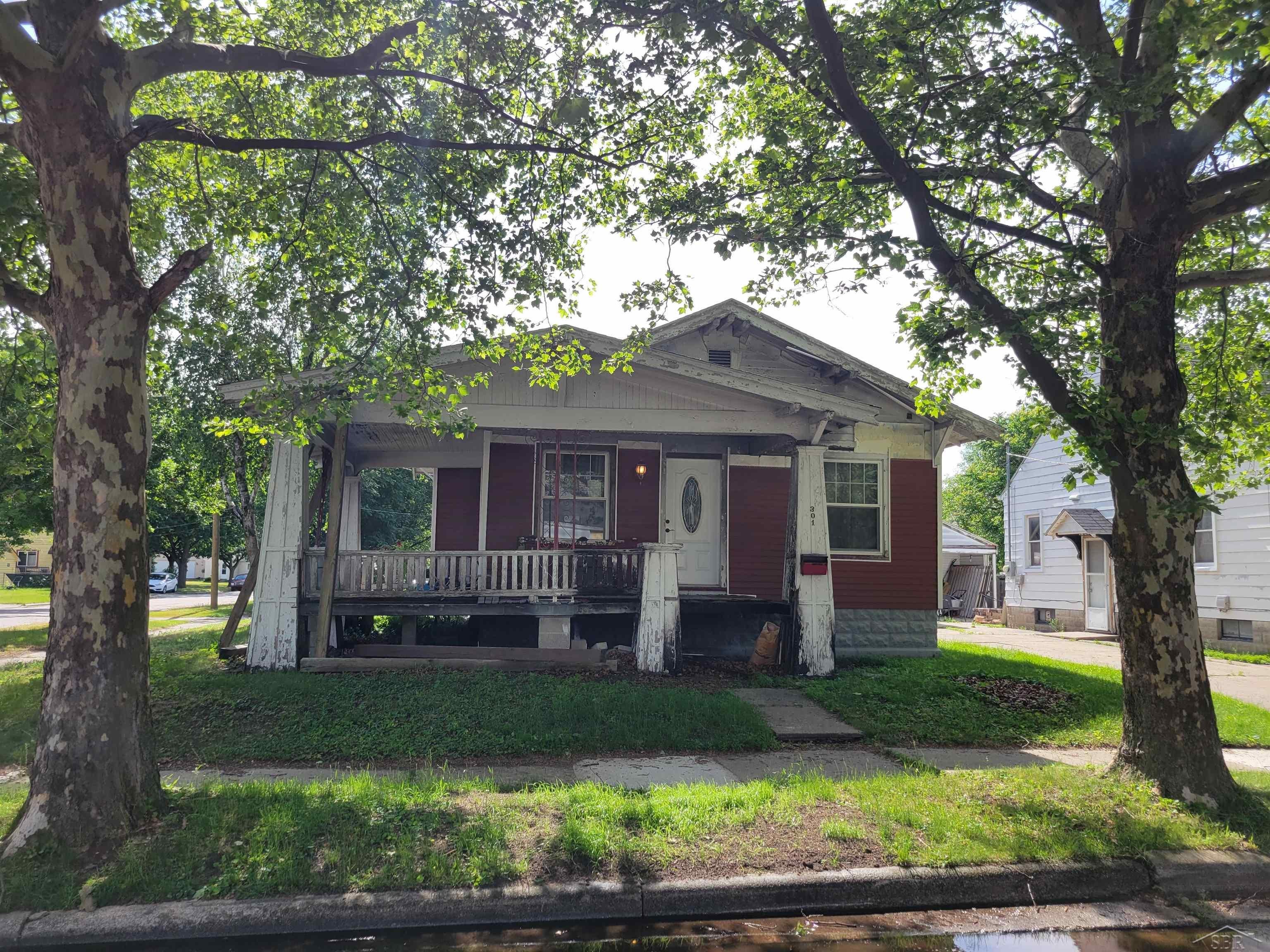 301 Keystone Street — photo