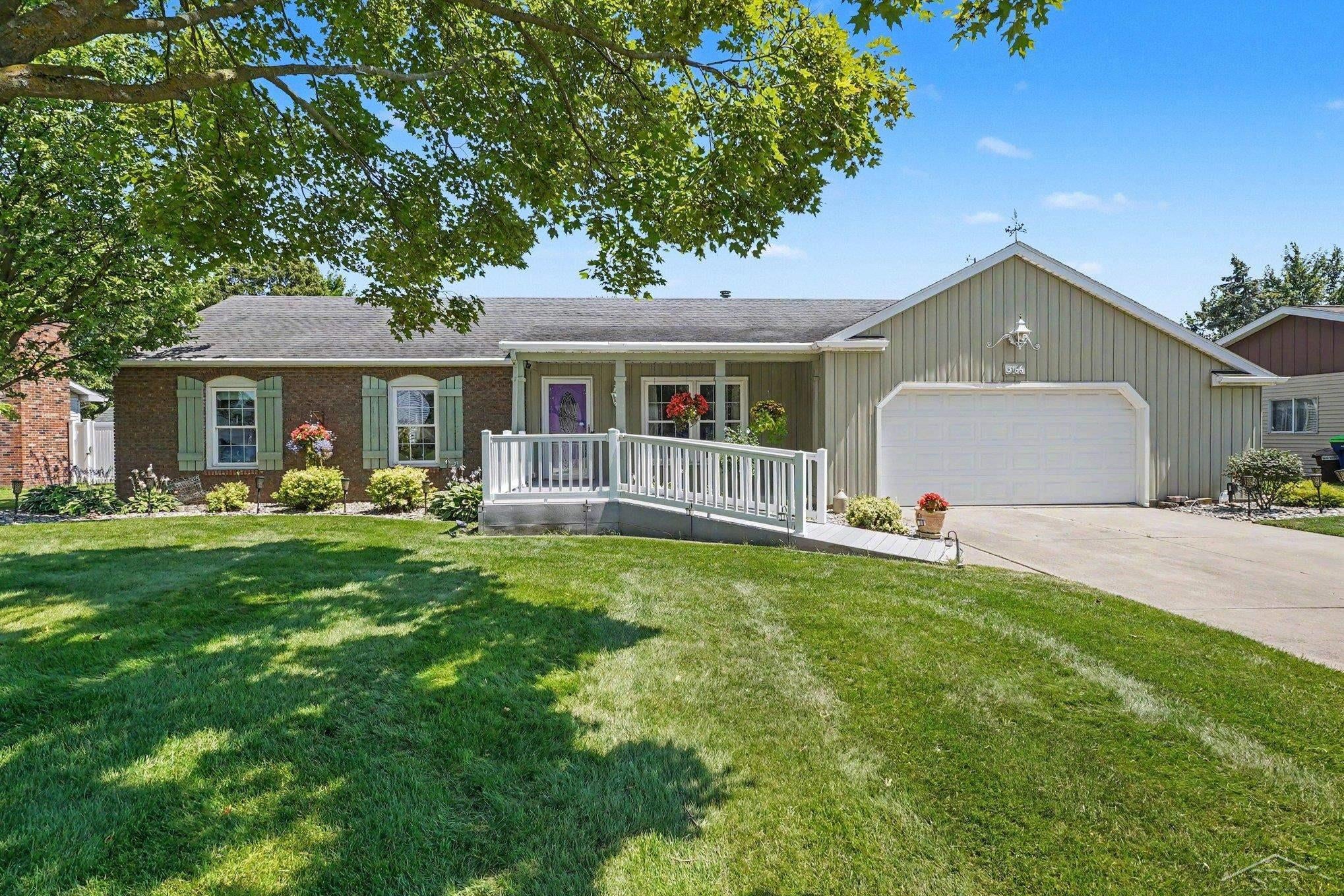 3166 Columbine Drive — photo