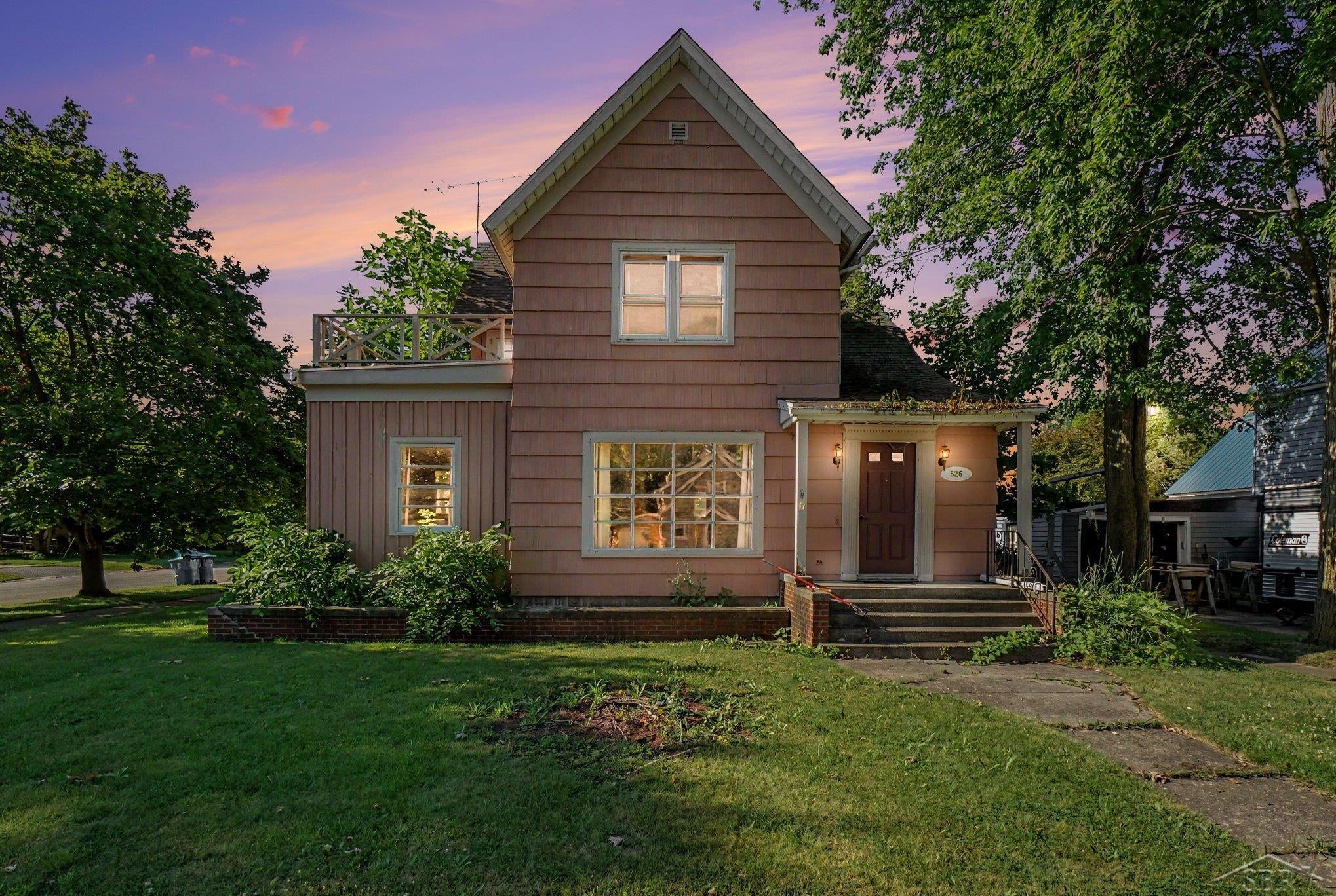 526 E Cedar Street — photo