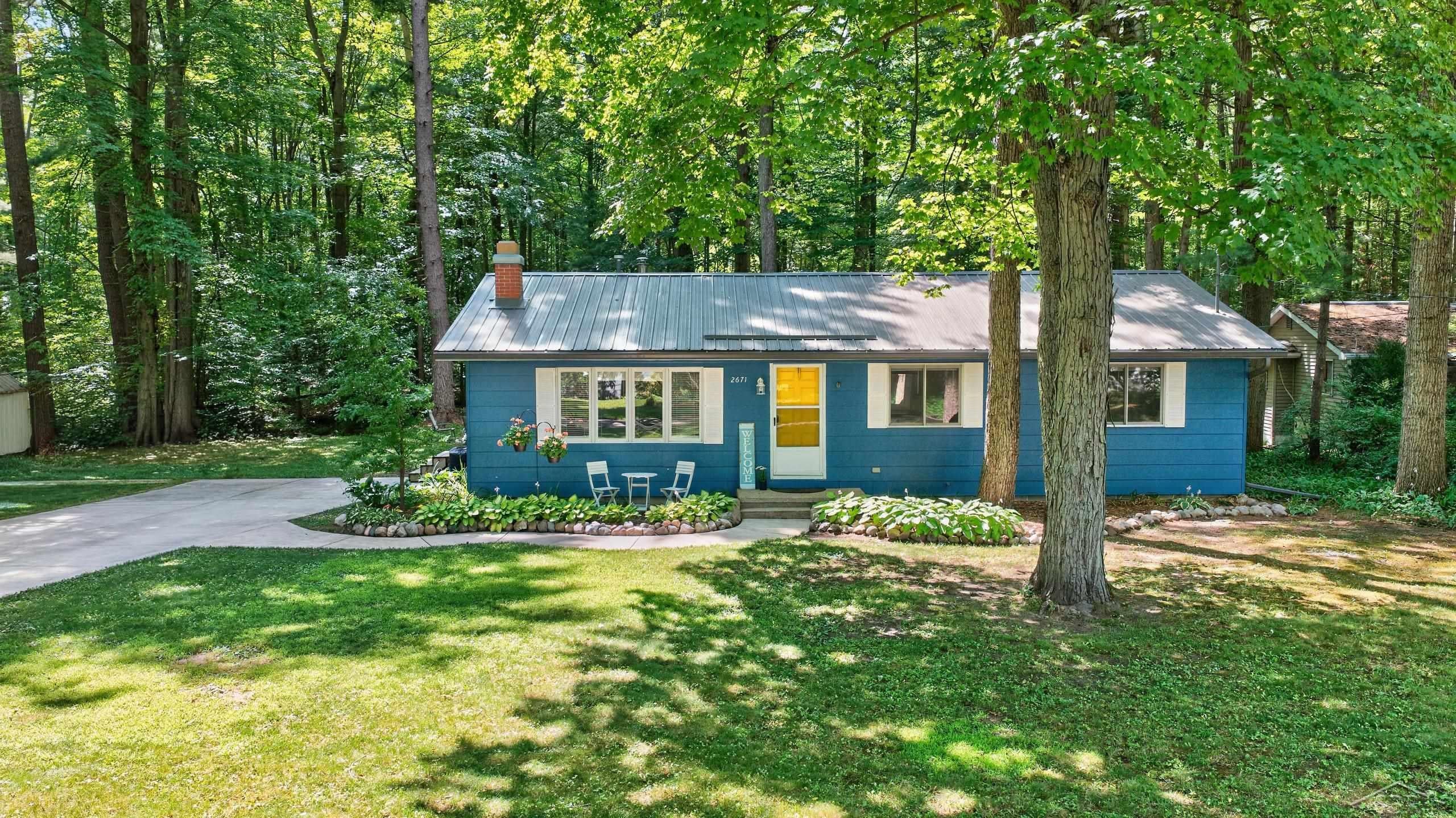 2671 N Peterson Drive — photo