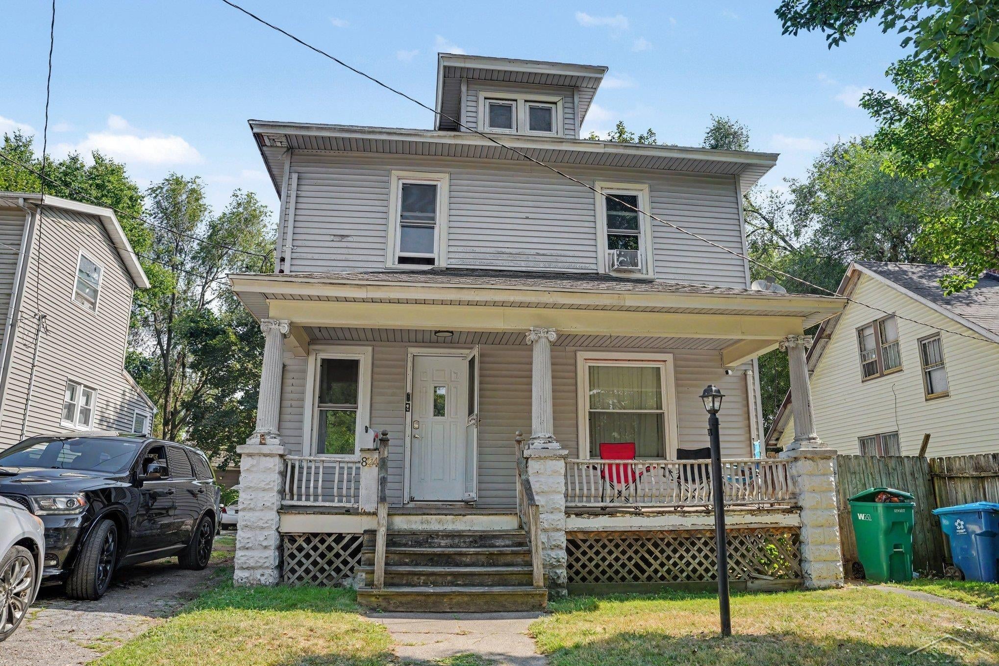 824 Franklin Street — photo