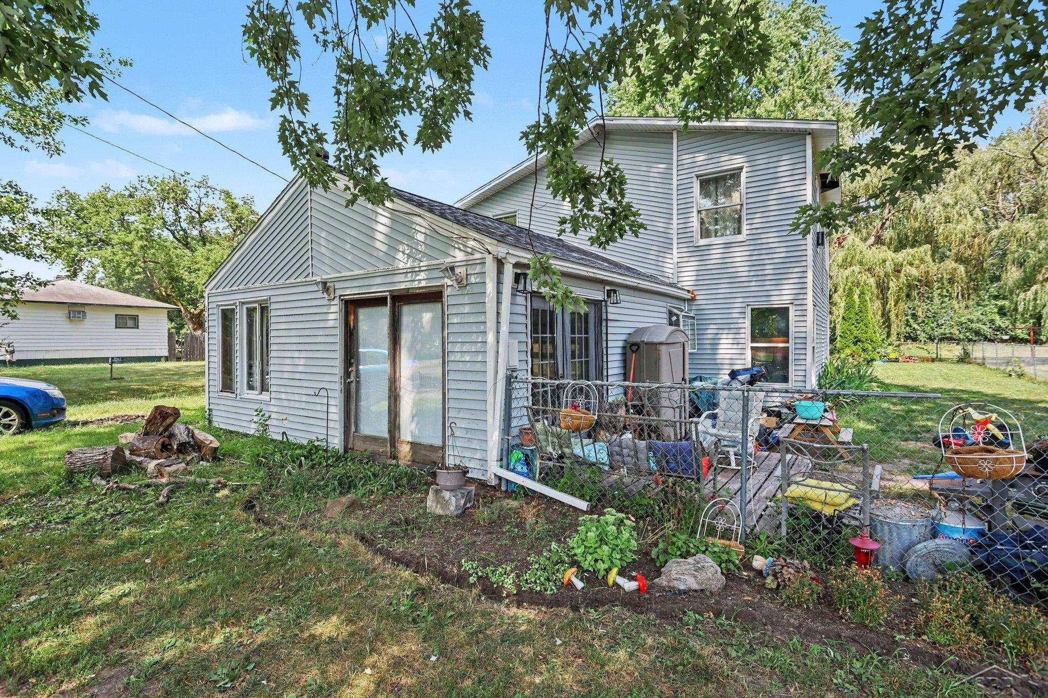 328 Grant Street — photo