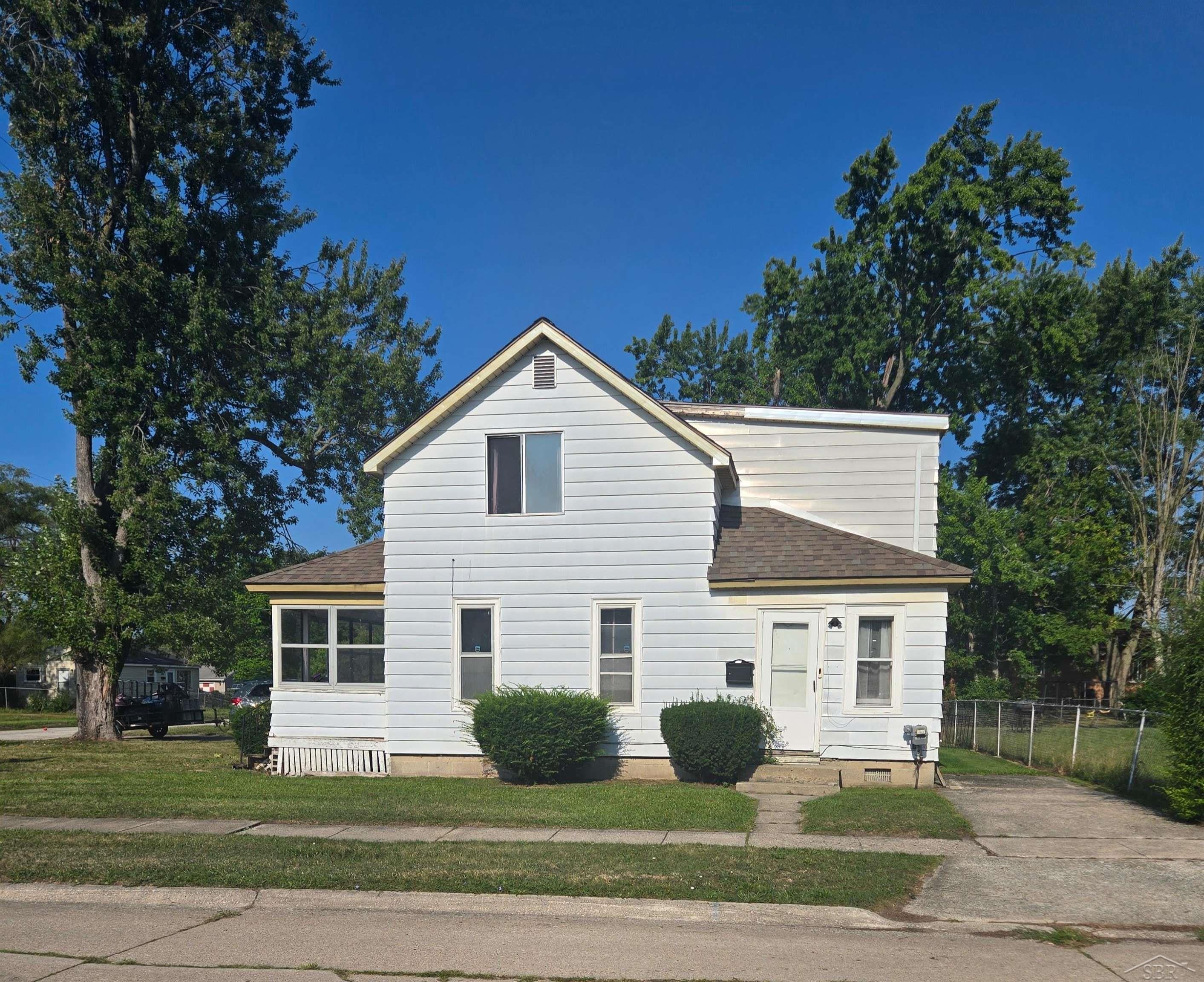 519 Bradley Street — photo