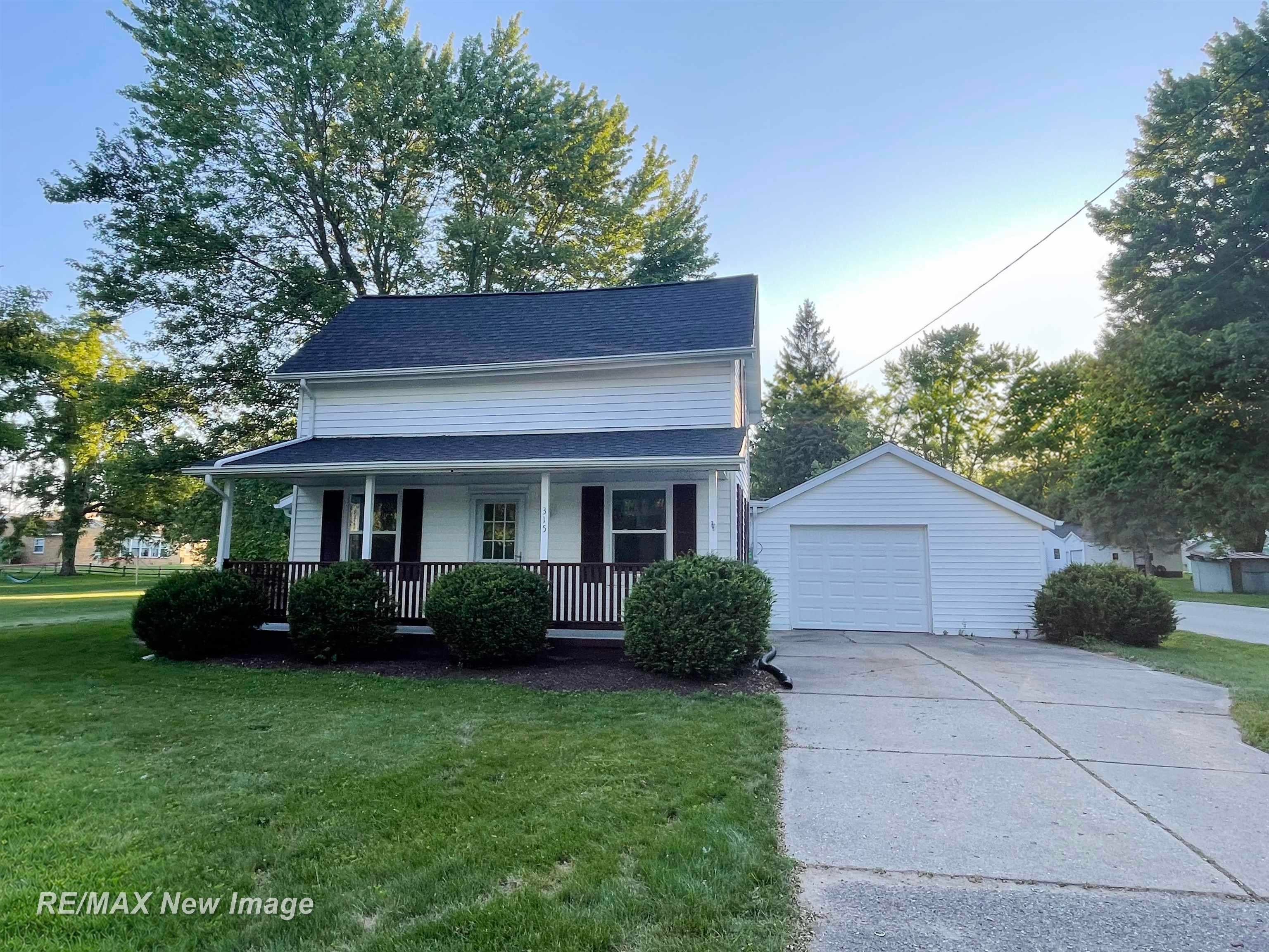 315 Floyd Street — photo