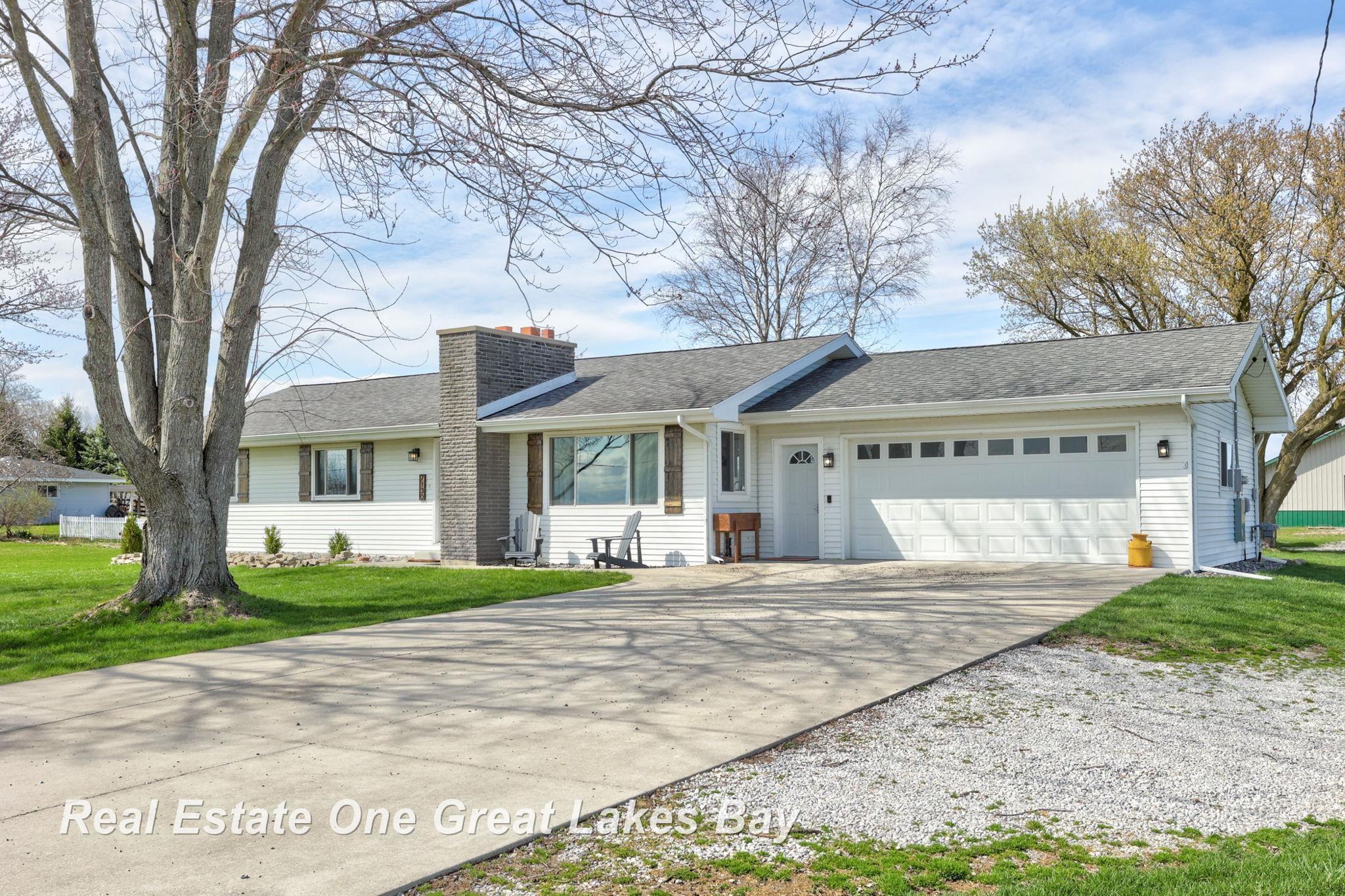 7130 Pierce Road — photo