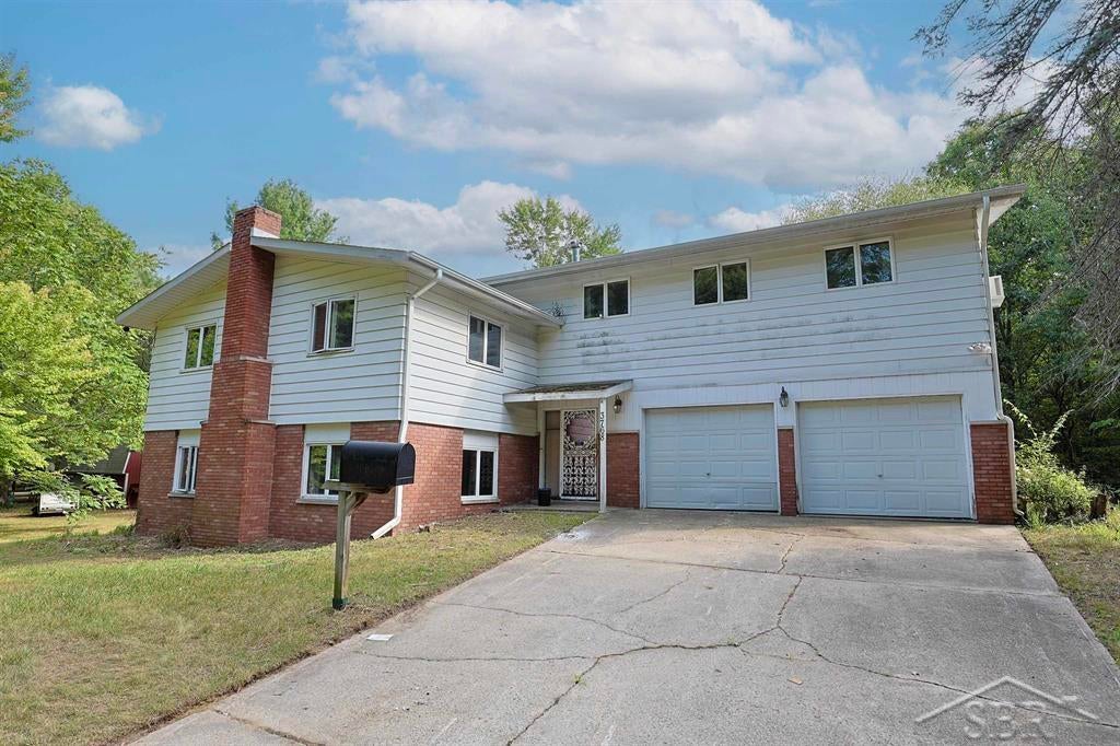 3768 E Monroe Road — photo