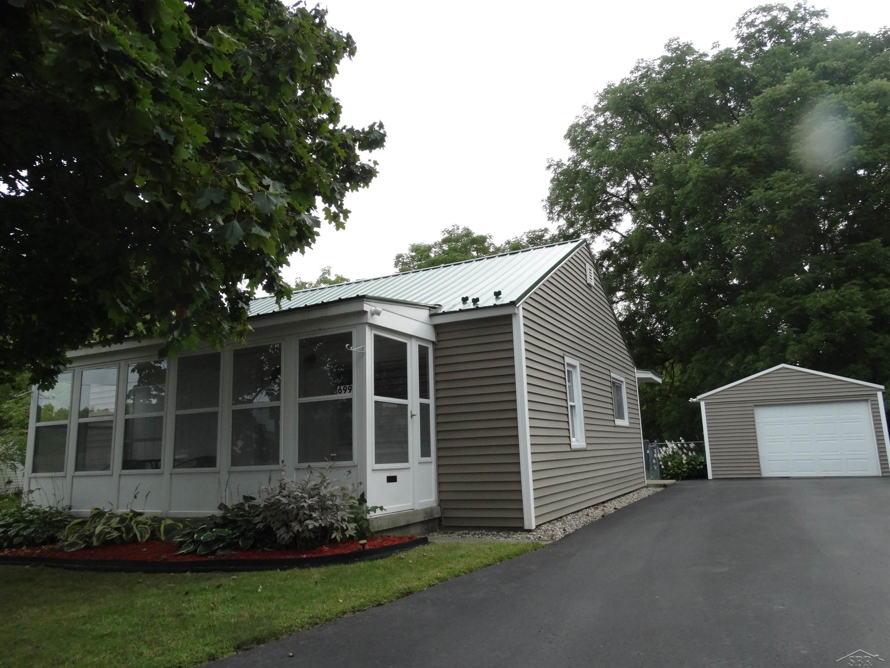 699 S Mill Street — photo