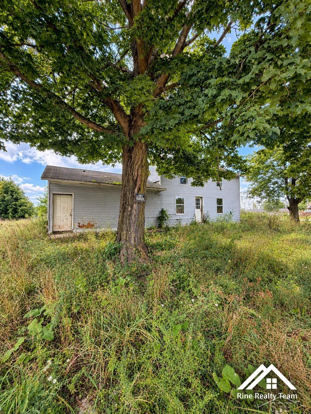 204 W Hakes Street — photo