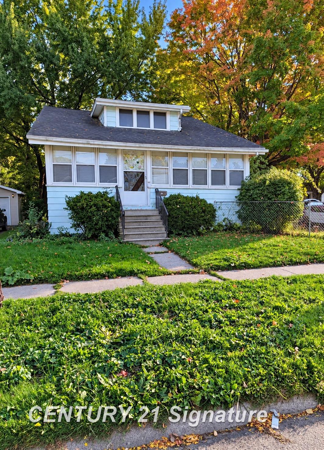 1621 Cooper — photo