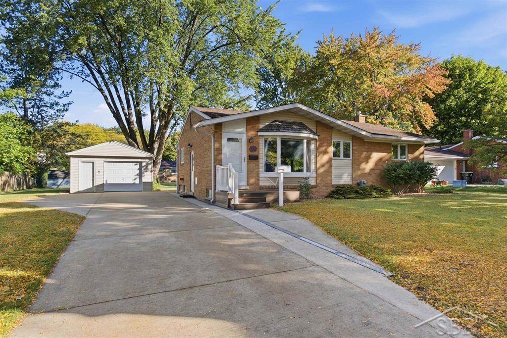 709 Coolidge Dr — photo