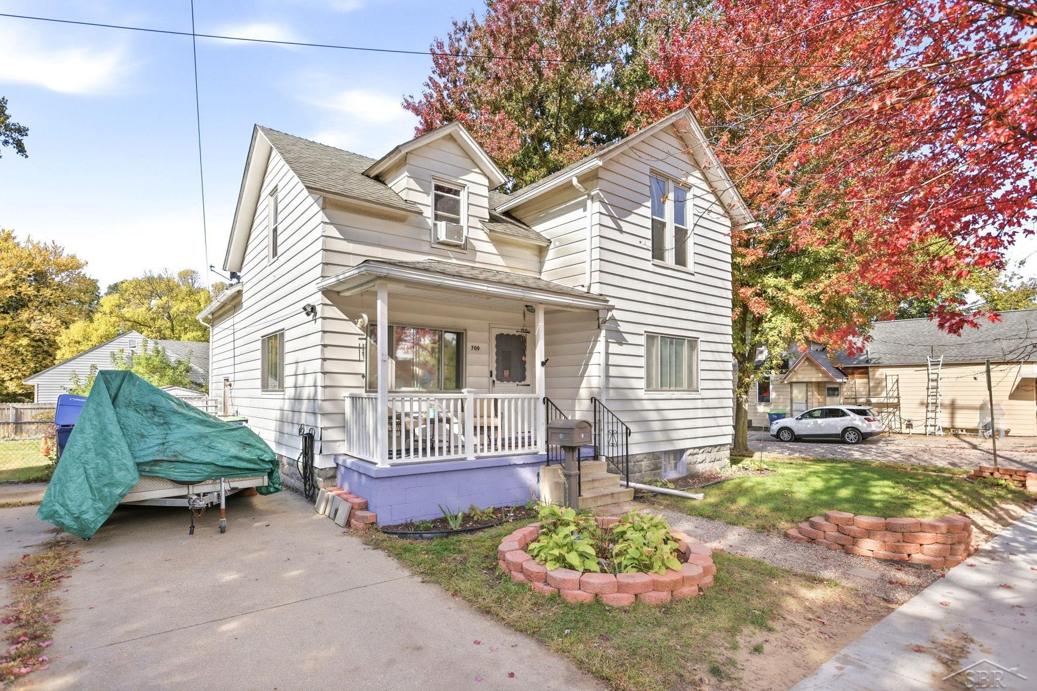 709 State St — photo