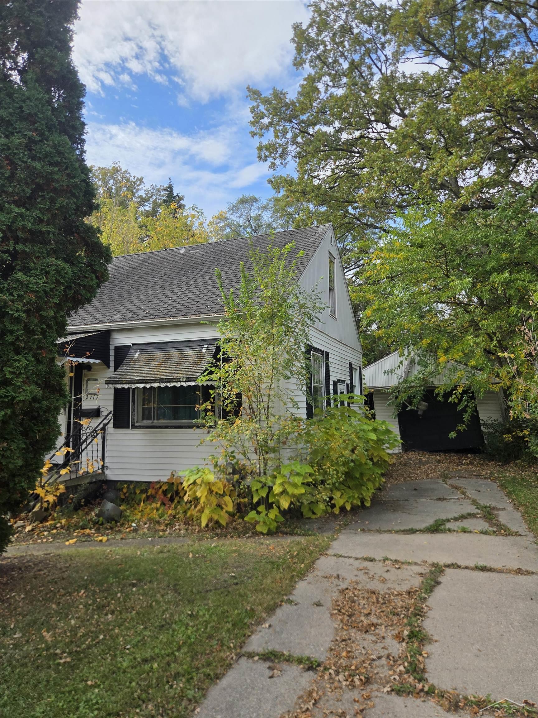 2717 Glenwood Ave — photo