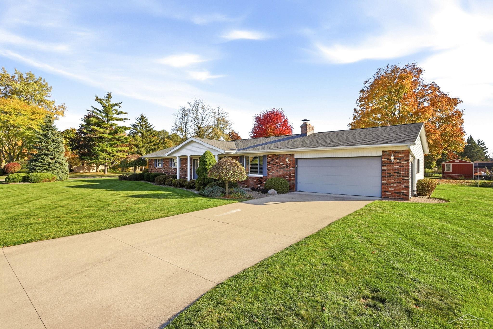 4421 Jasmine Dr — photo