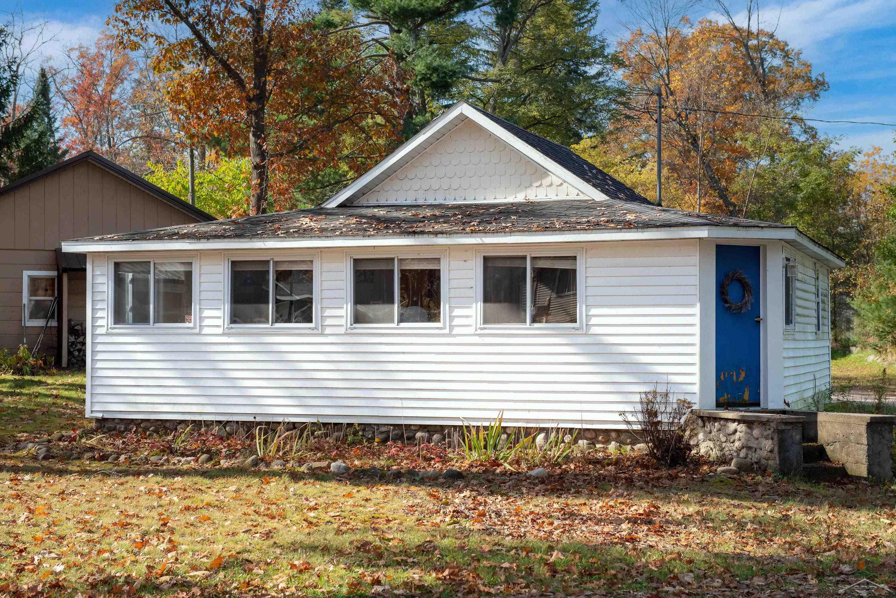 270 Arbor Dr — photo