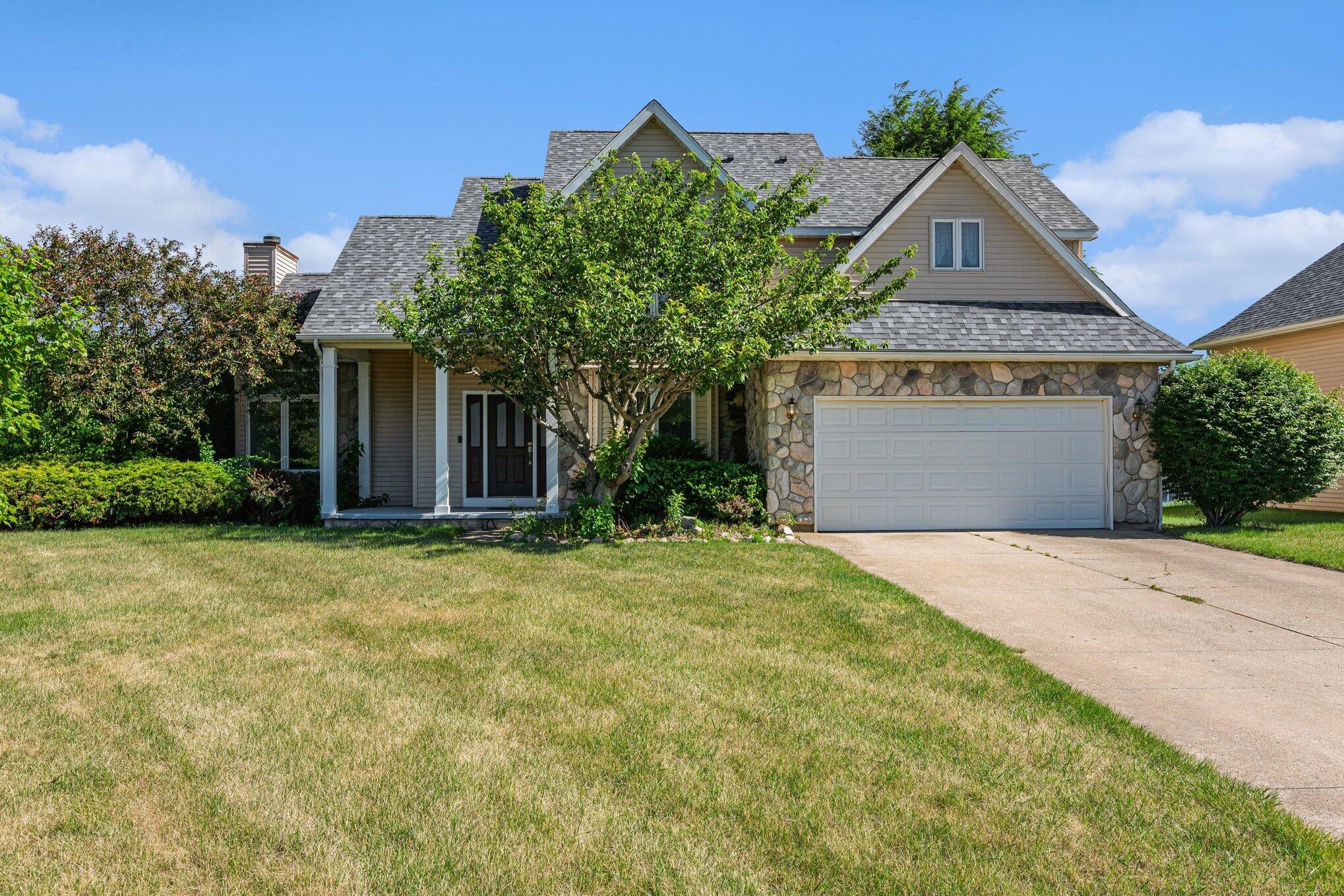 14 Blue Stone Ridge — photo