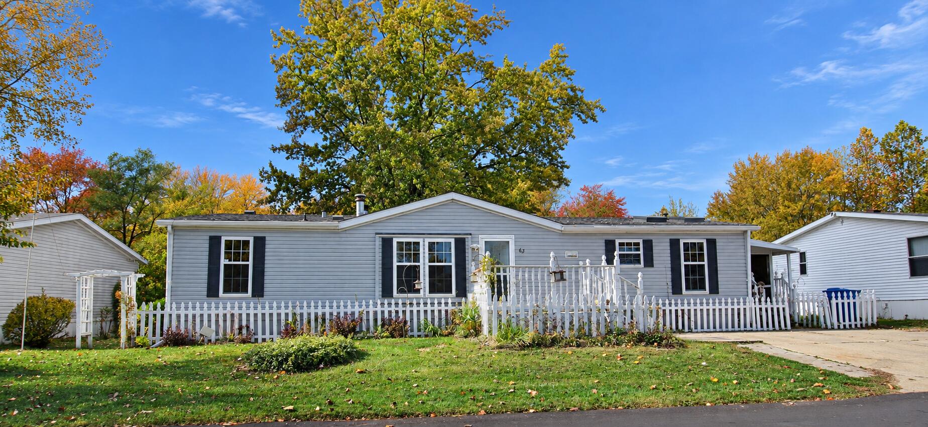 63 Tammy Drive — photo