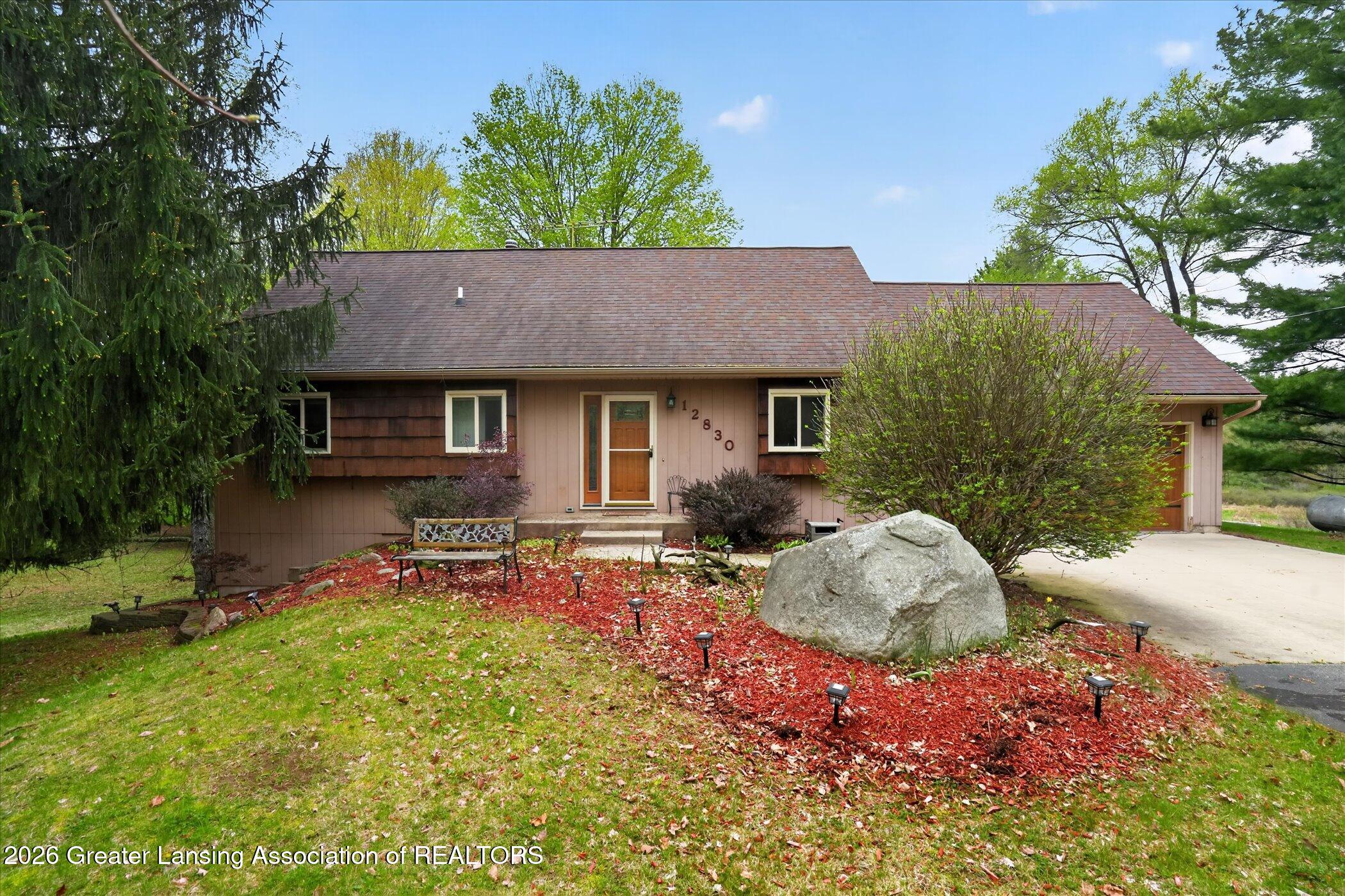 12830 Upton Road, Bath, MI 48808 — photo 2