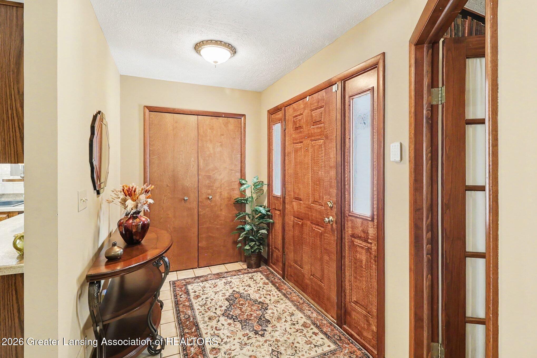 1404 Riley Ridge, Lansing, MI 48917 — photo 3