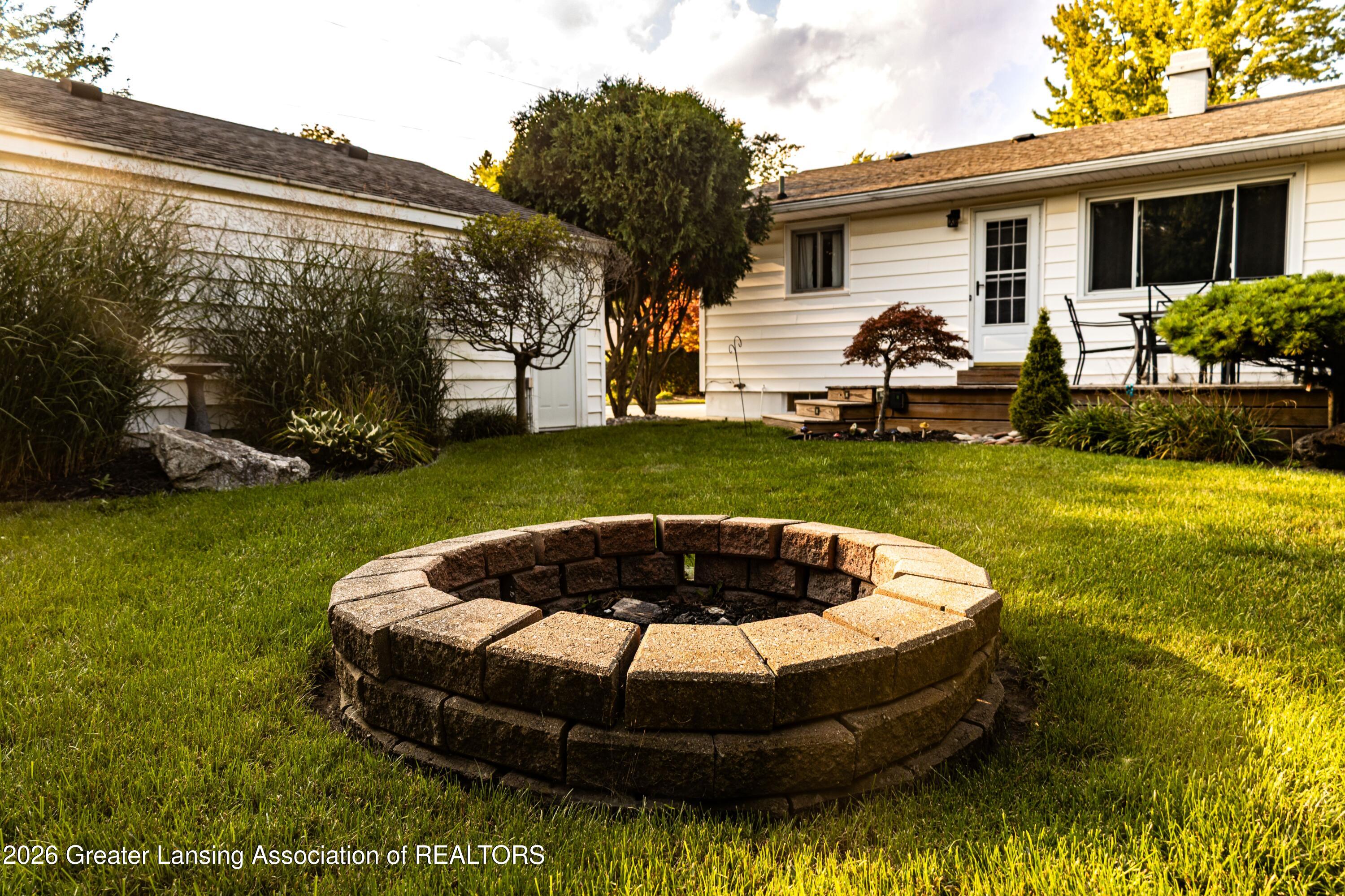 3221 Sunnylane, Lansing, MI 48906 — photo 3