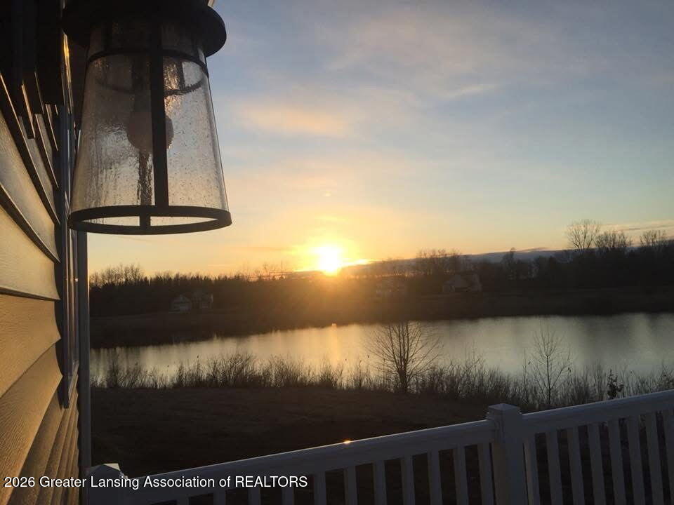 612 Launch Point Drive, Perry, MI 48872 — photo 2