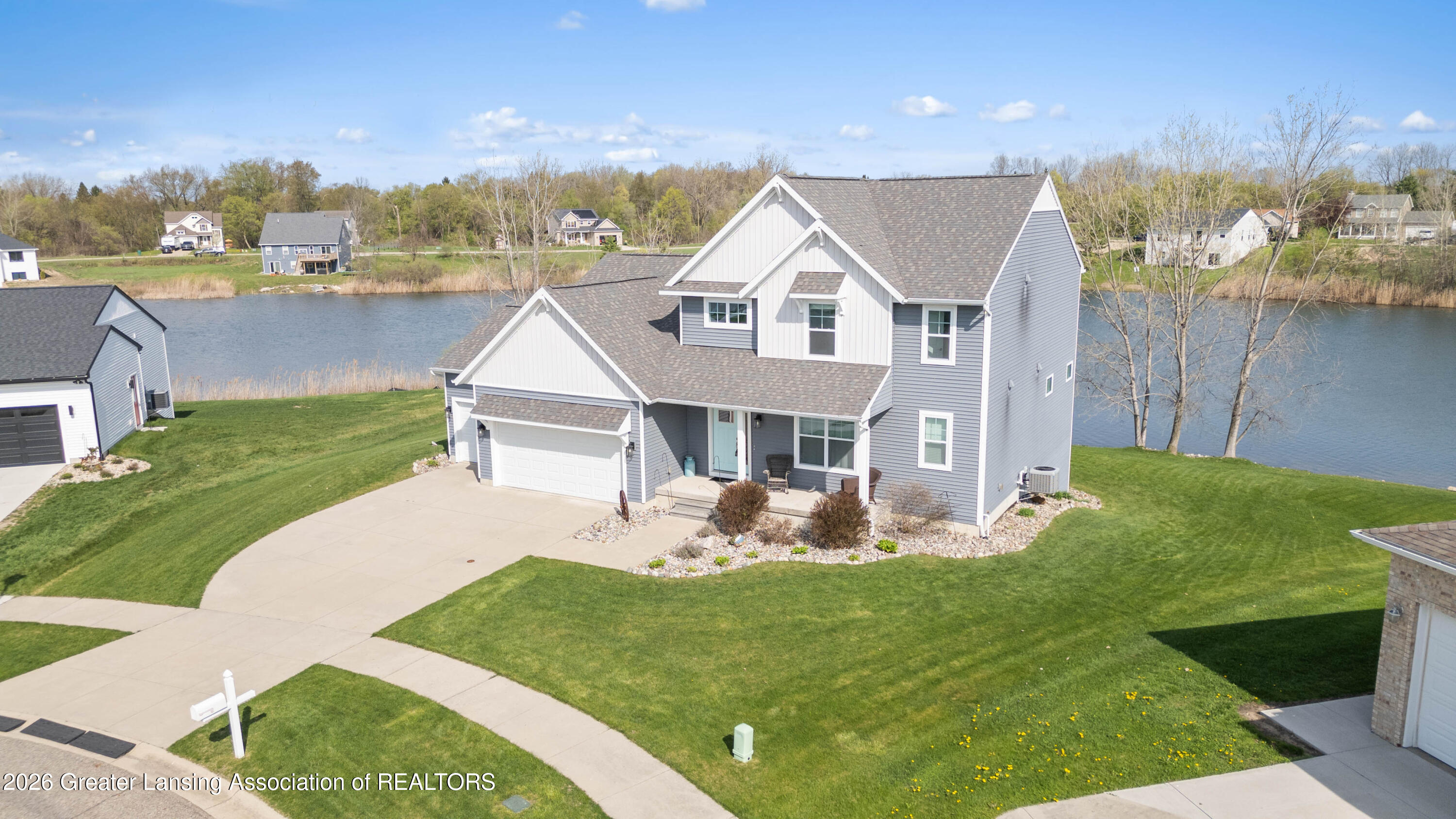 612 Launch Point Drive, Perry, MI 48872 — photo 3