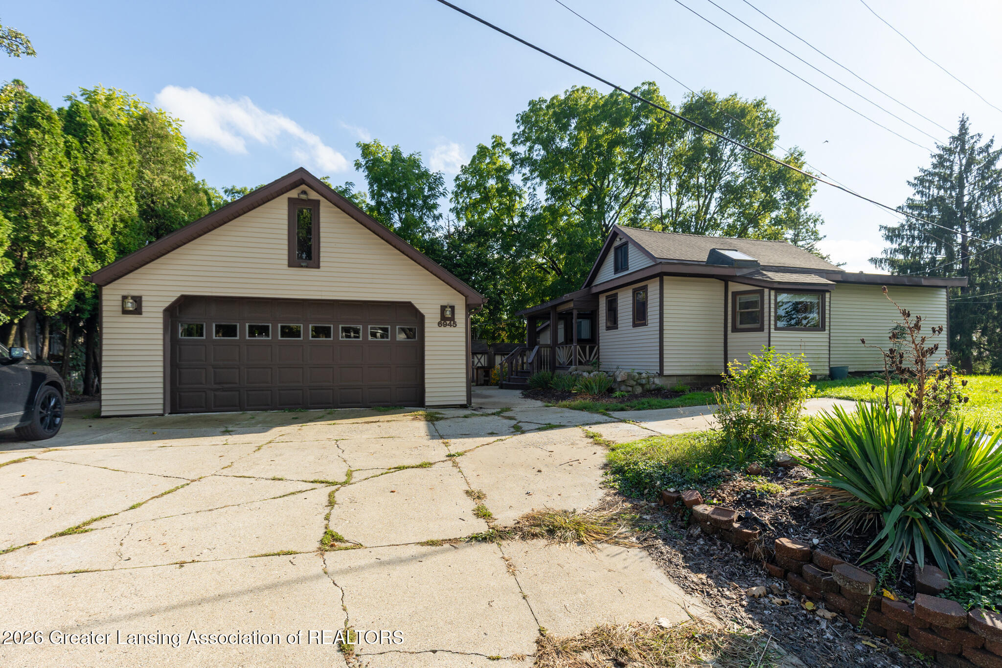 6945 Delta River Drive — photo