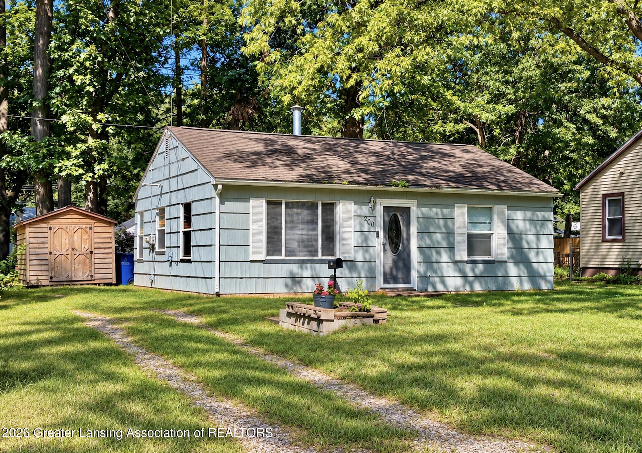 200 W Spaulding Avenue — photo