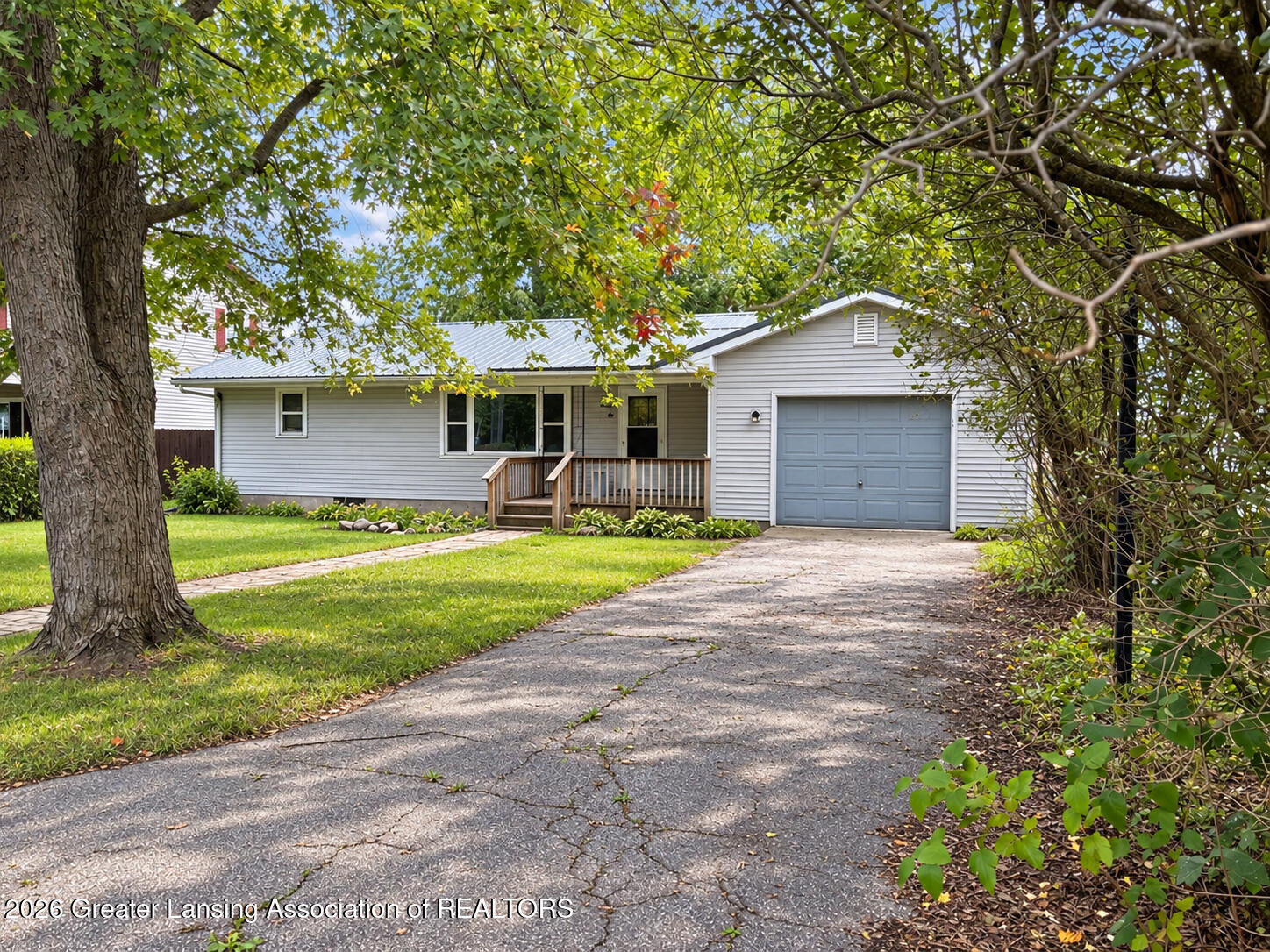 601 W Allor Street — photo