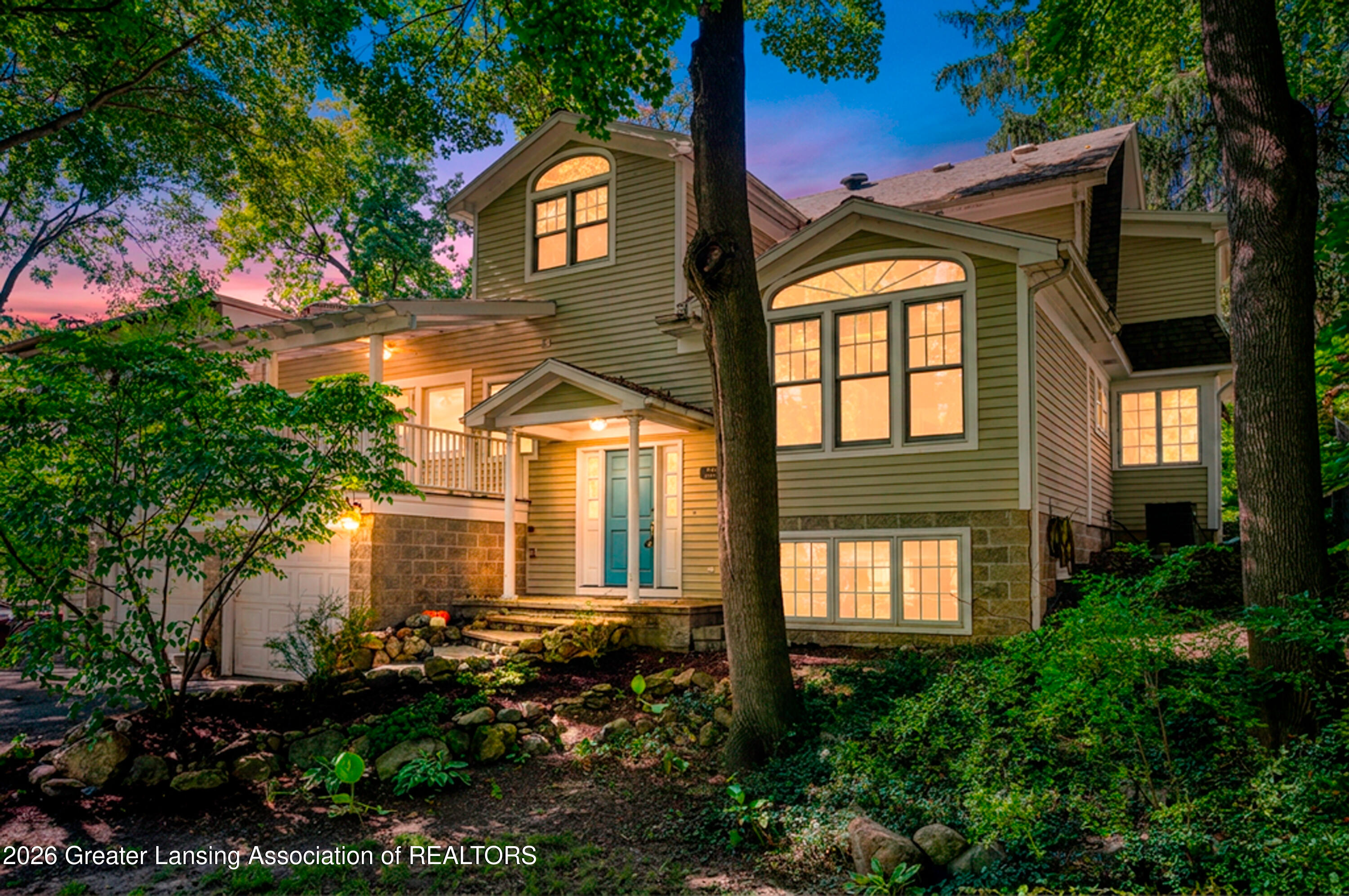 648 Sunset Lane — photo