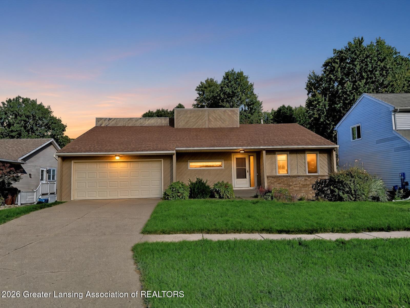 2352 Graystone Drive — photo