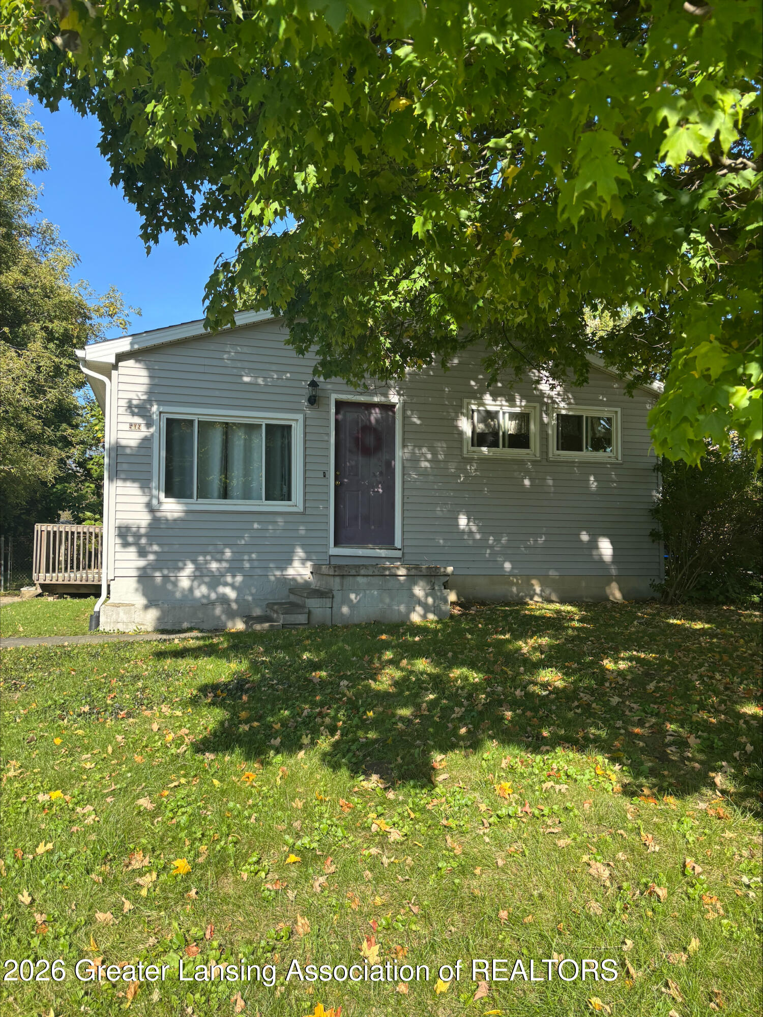 509 E Grand River Road — photo