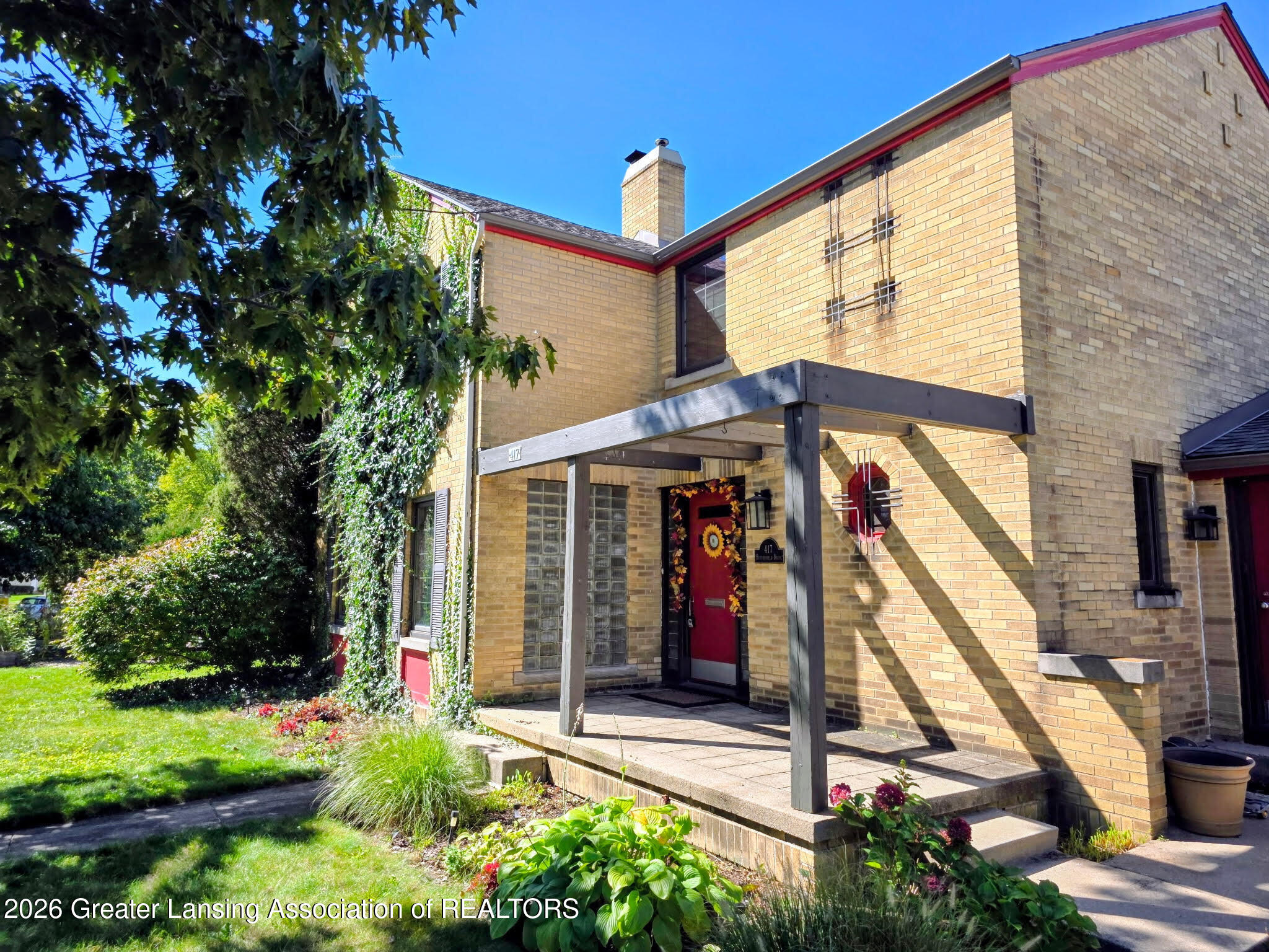 417 Butterfield Drive — photo