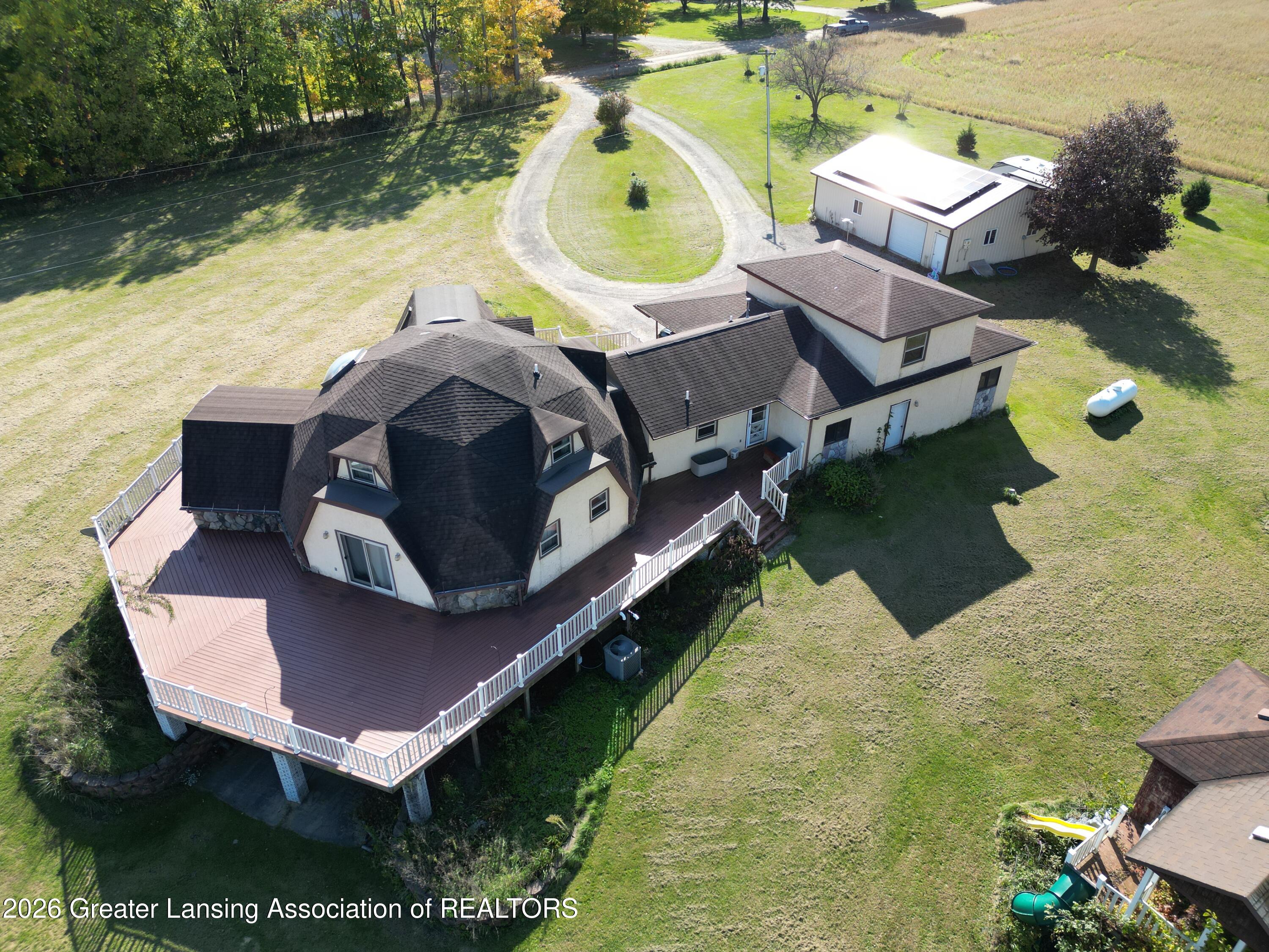 2271 Mcconnell Highway — photo