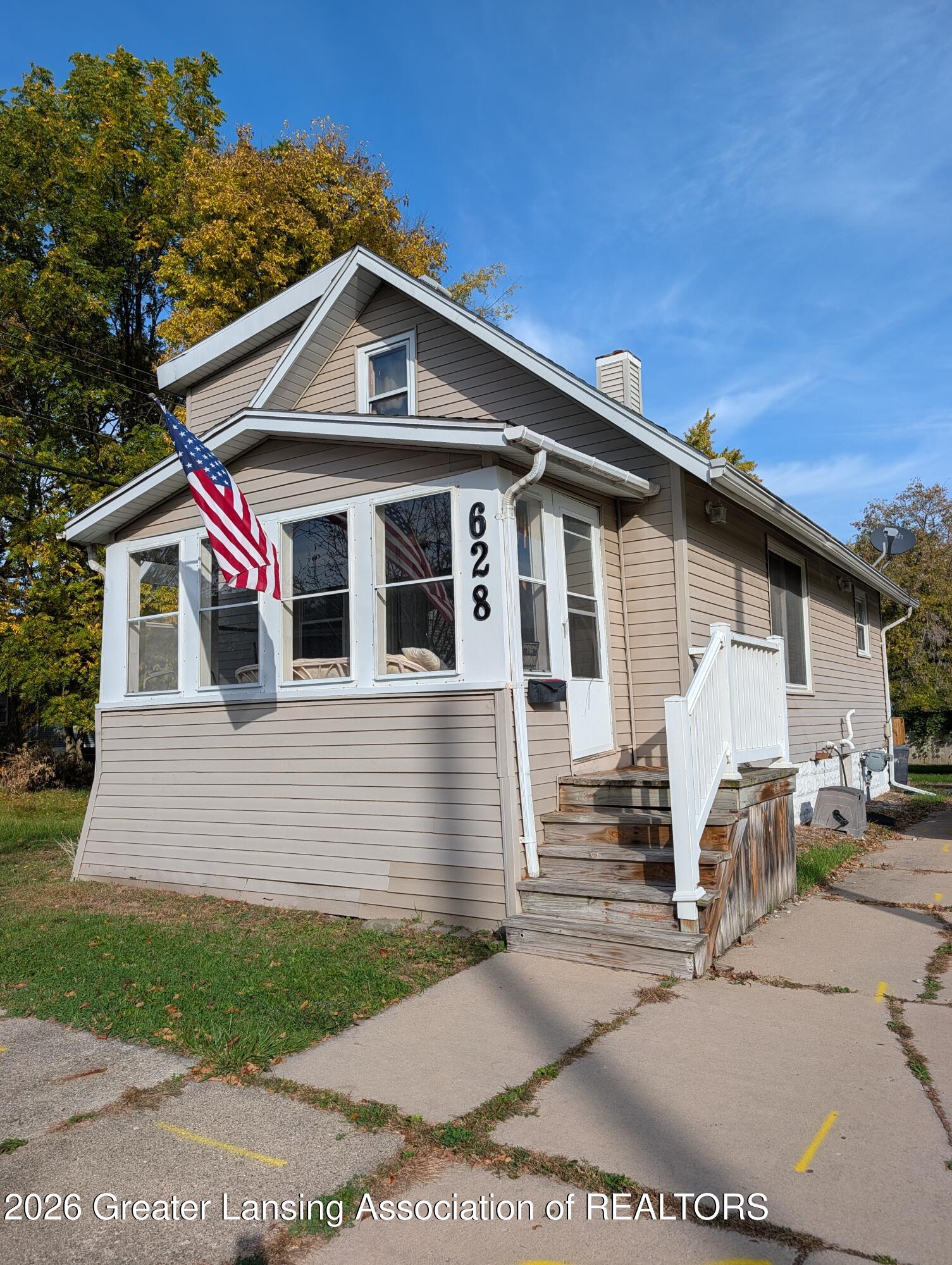 628 Gordon Avenue — photo