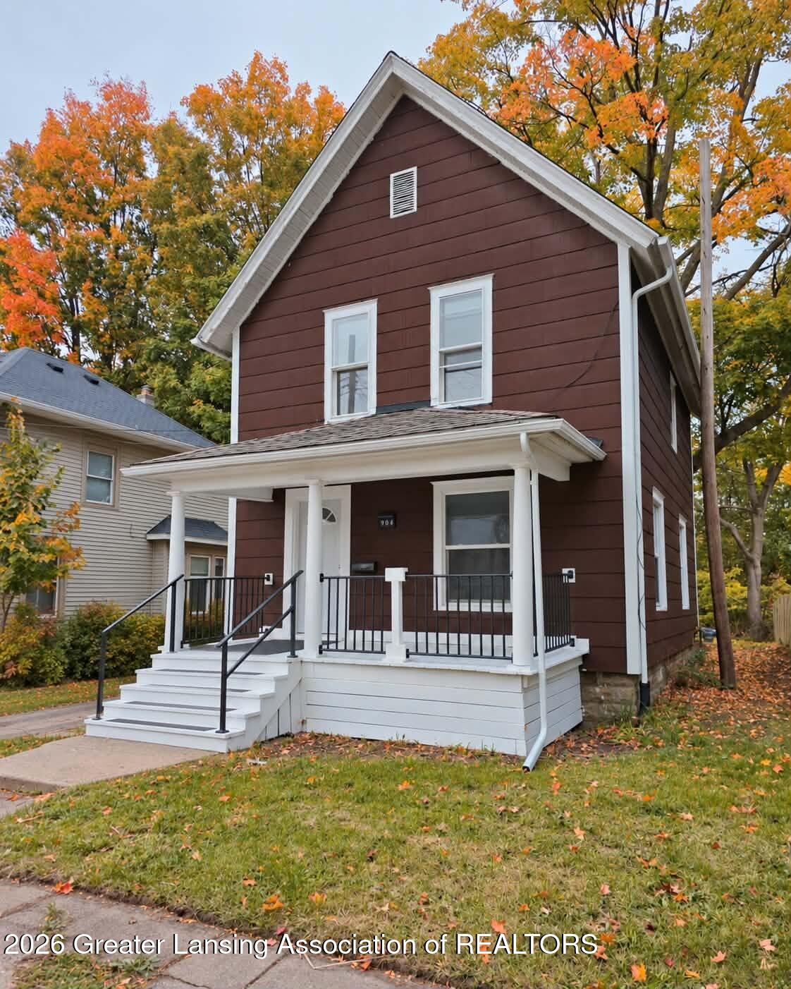 904 N Sycamore Street — photo