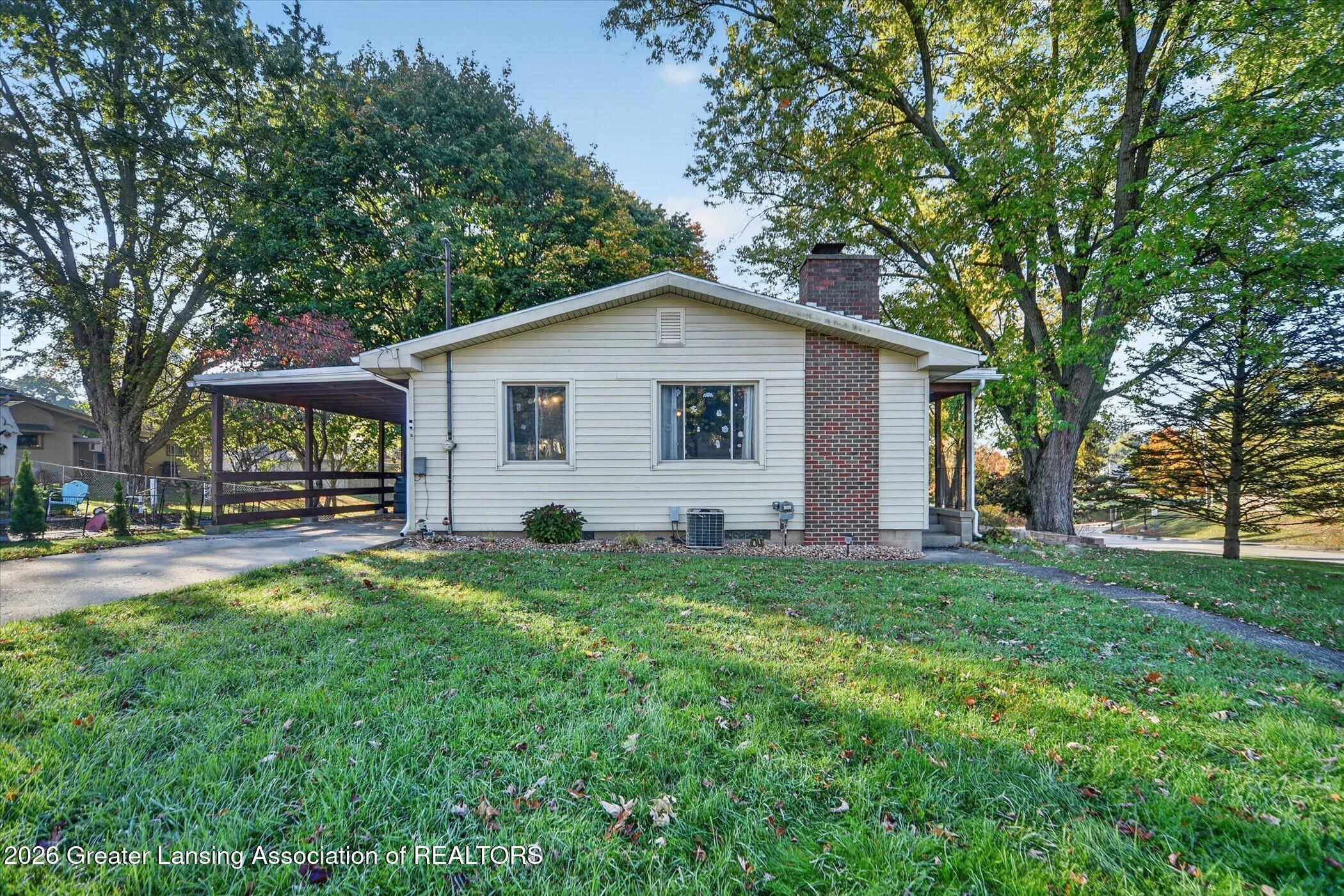 625 W Fargo Street — photo