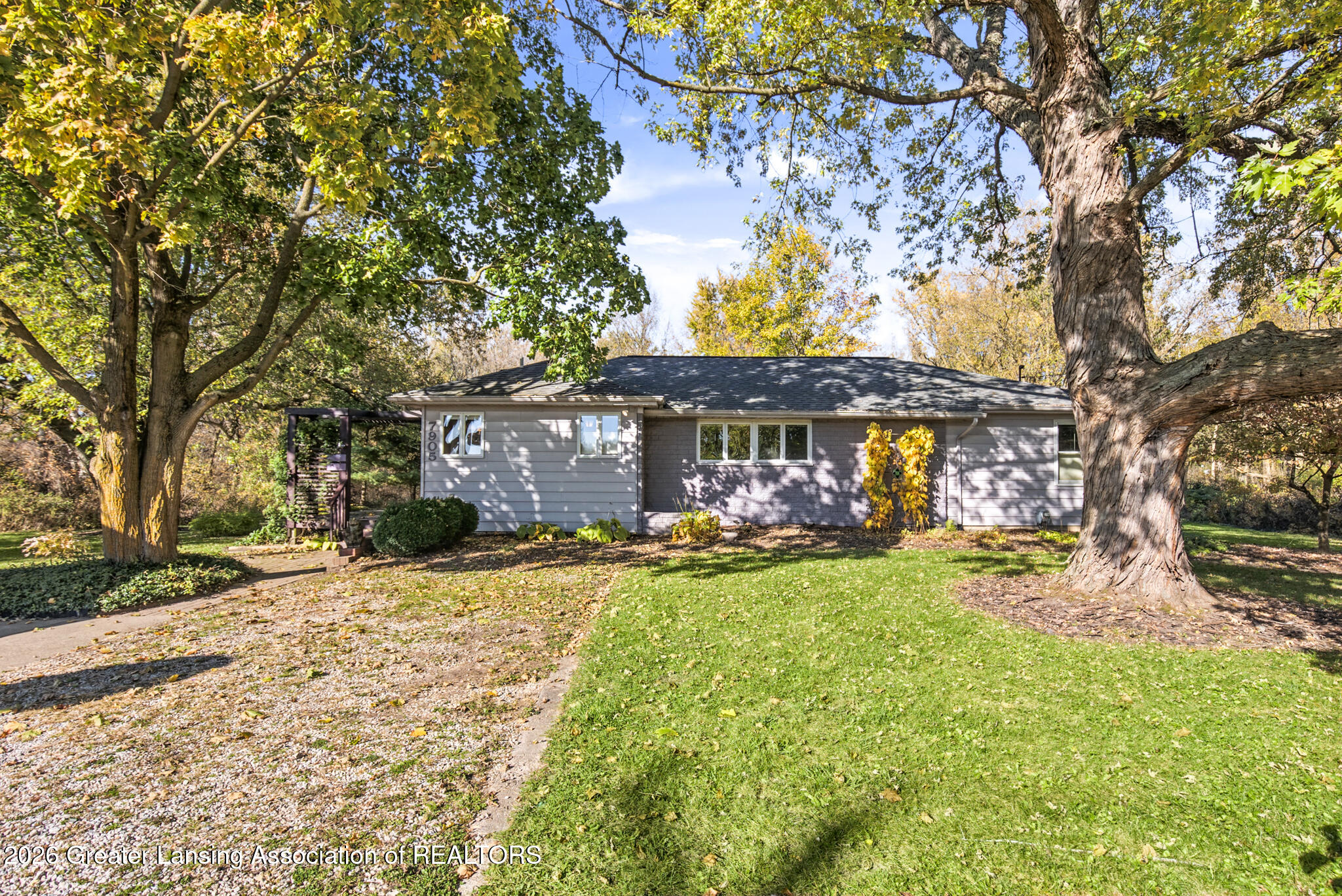 7905 E St Joe — photo
