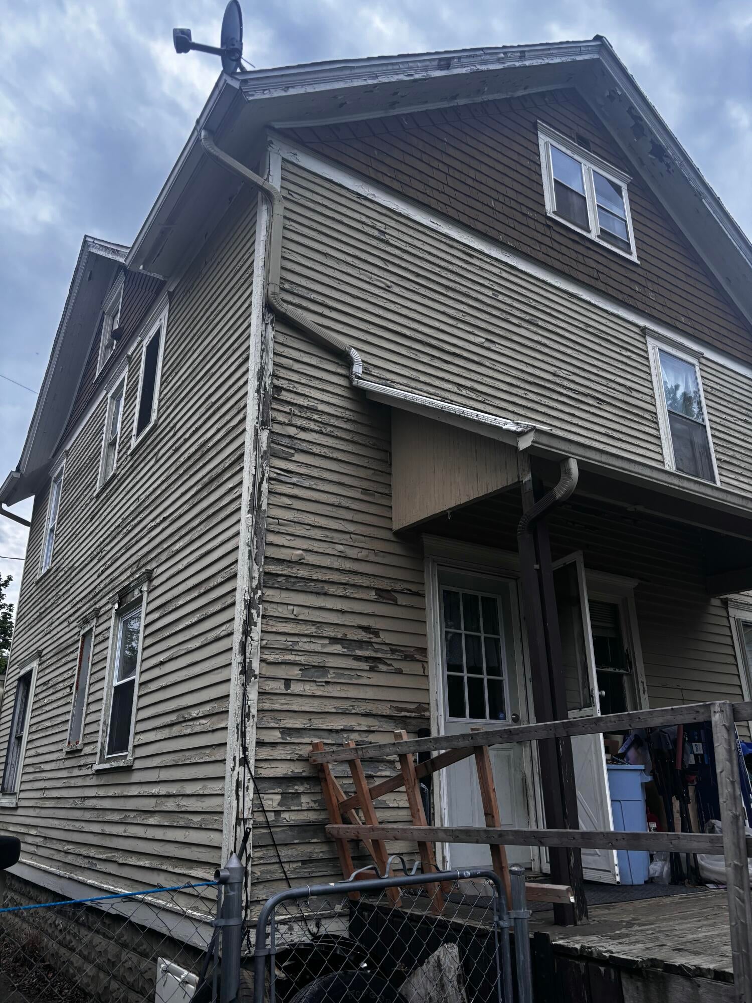 604 Bidwell Street — photo