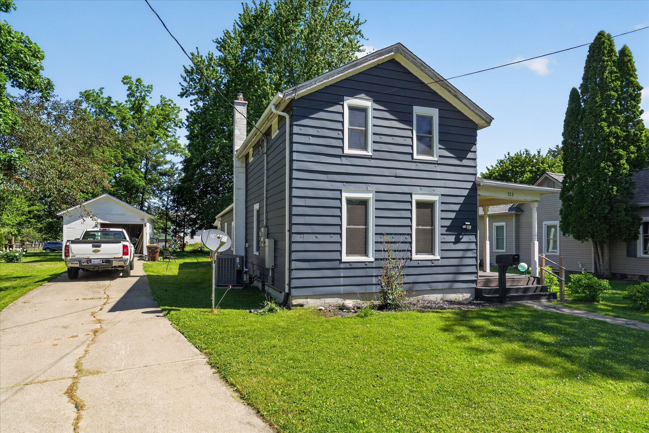 728 W Hanover Street — photo