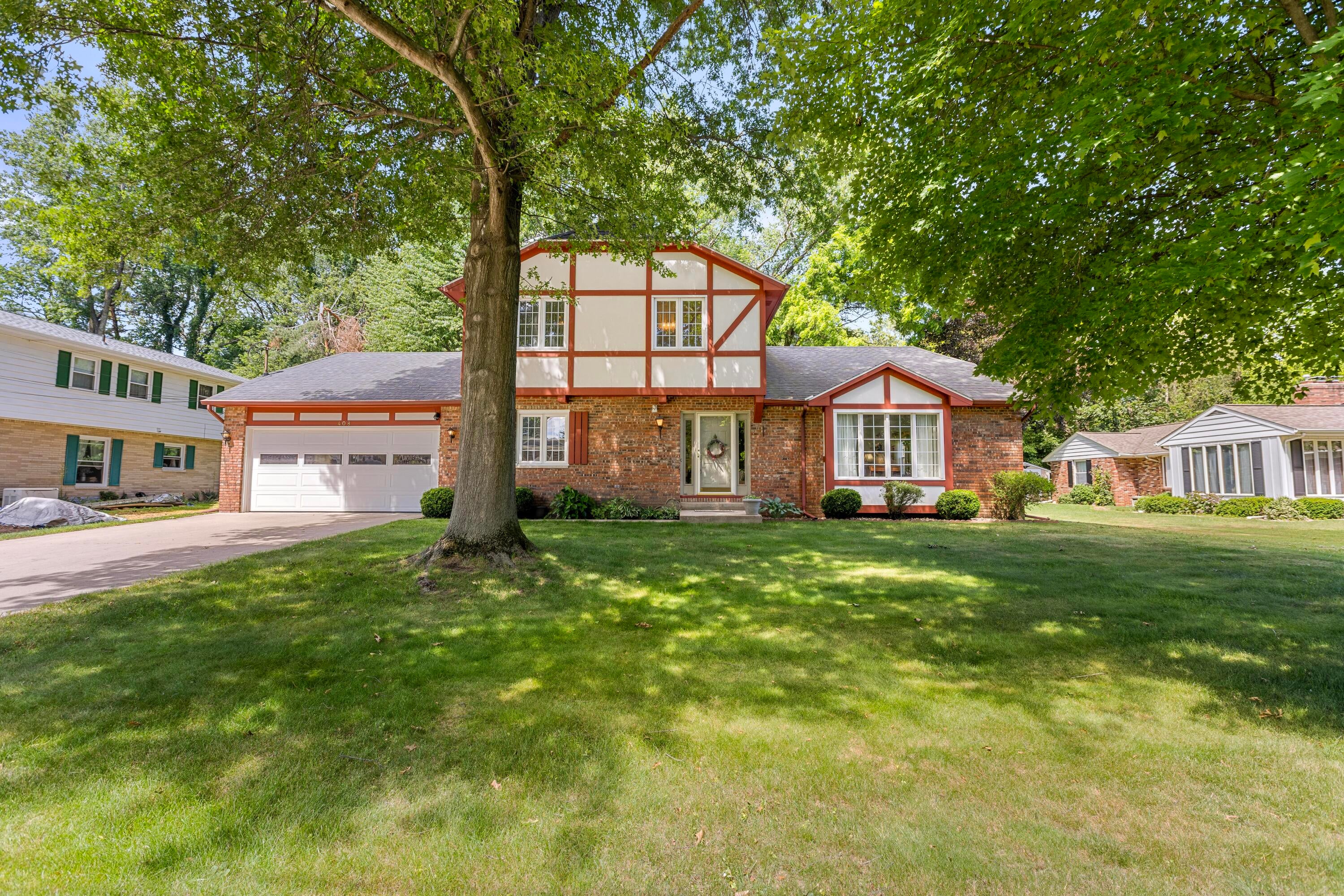 408 S Moorland Drive — photo
