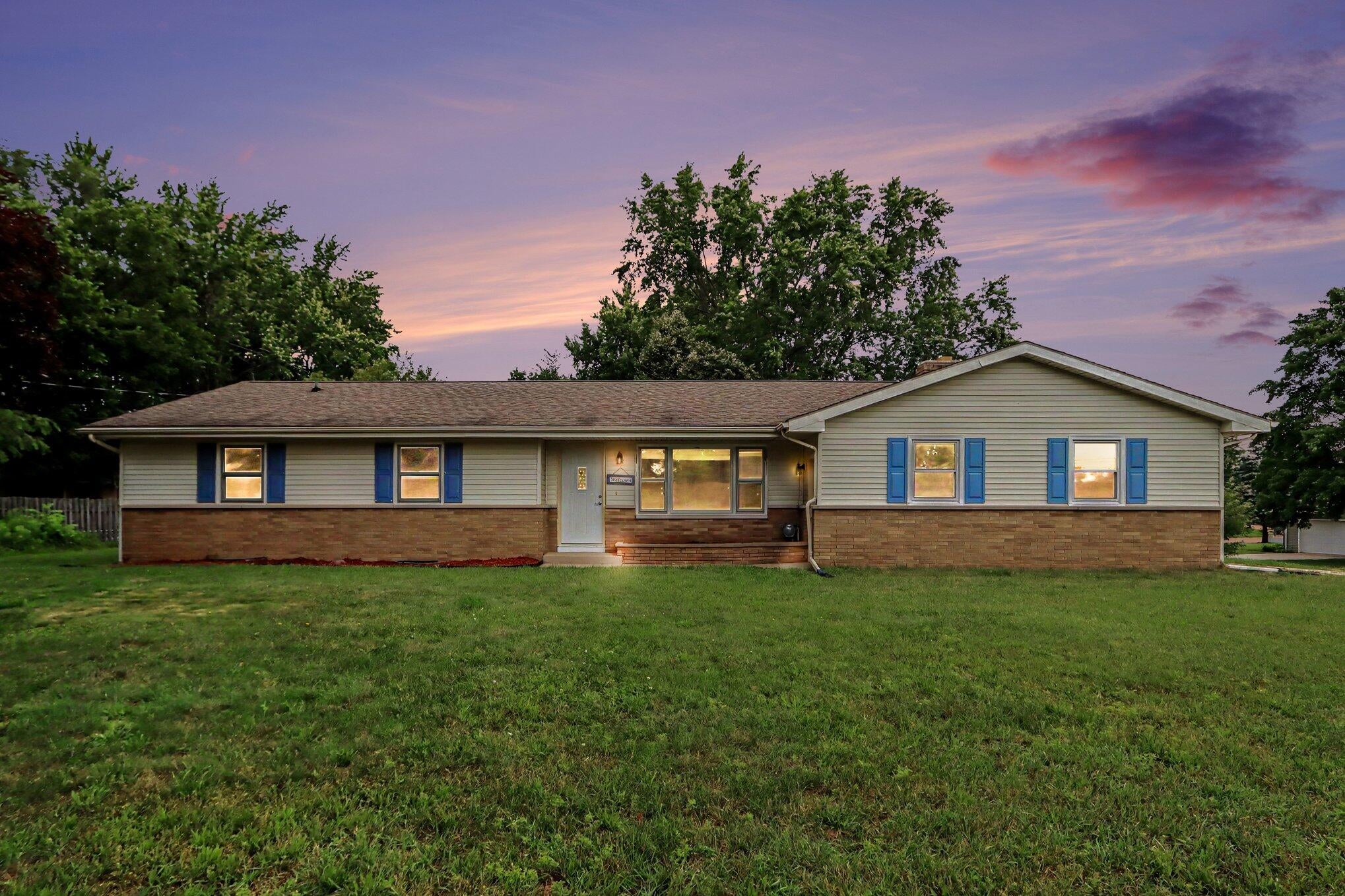 6083 Woodlea Drive — photo