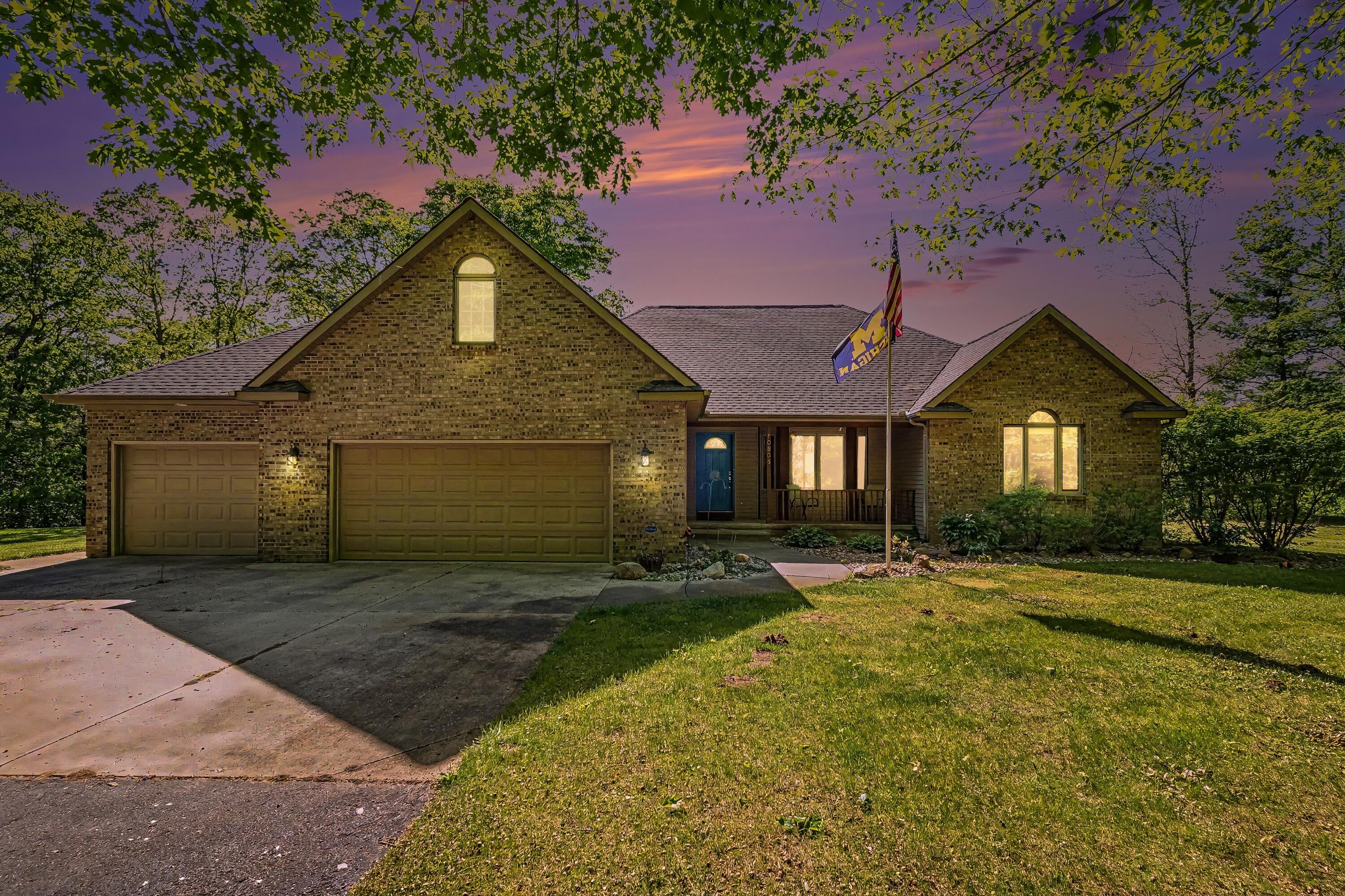 10835 Red Oak Ridge — photo