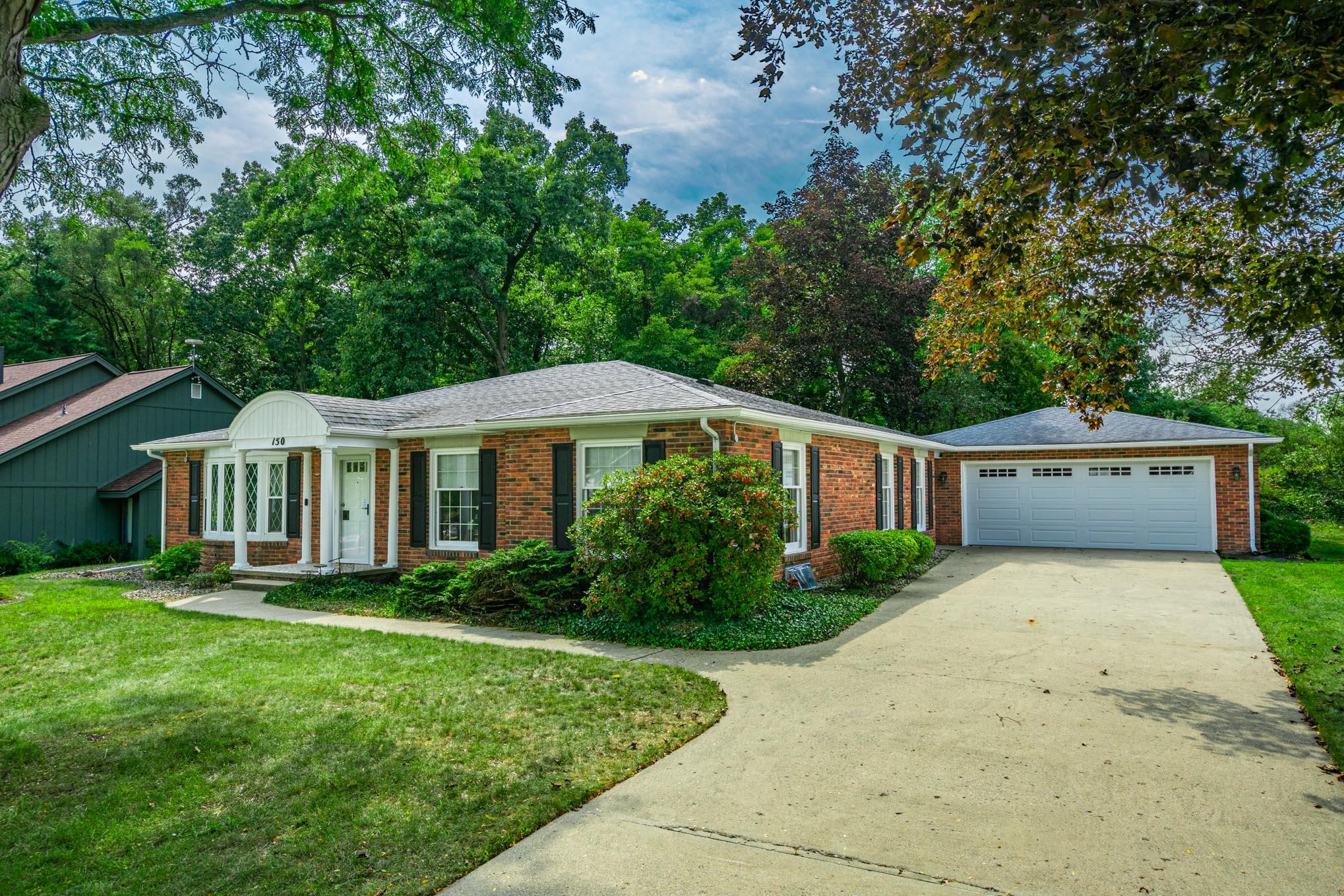 150 Brentwood Drive — photo