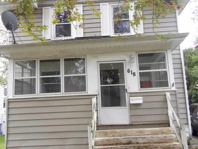 618 6th Street — photo