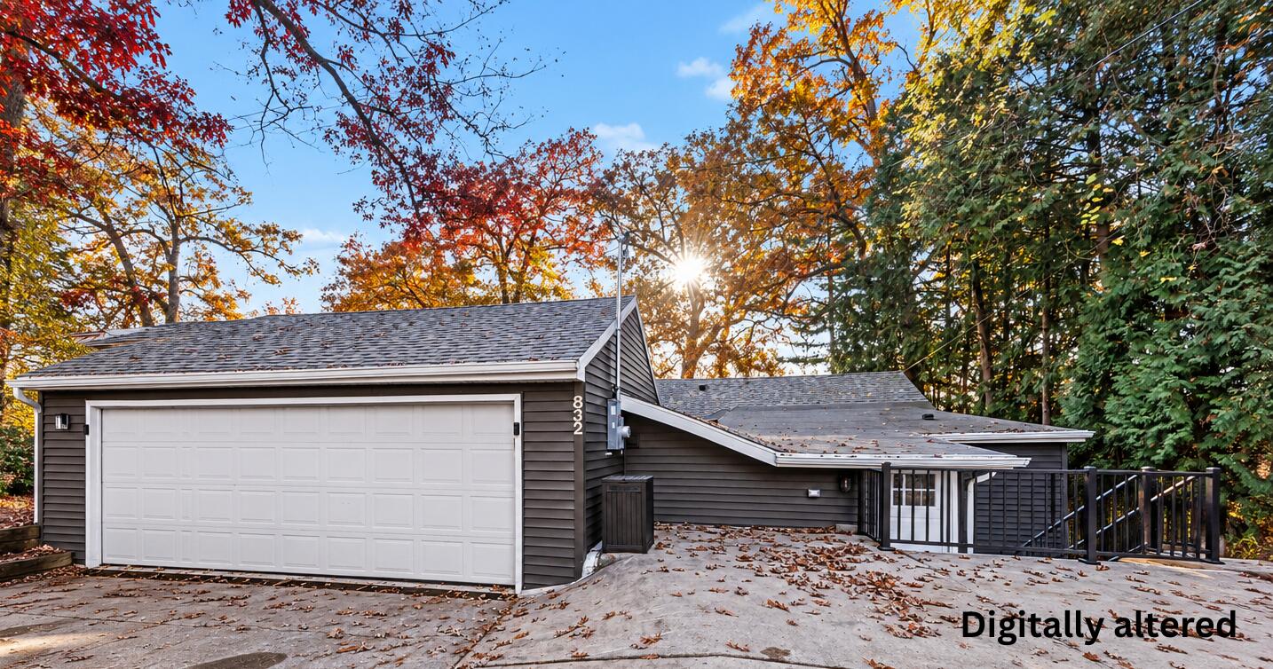832 Graham Lake Terrace — photo