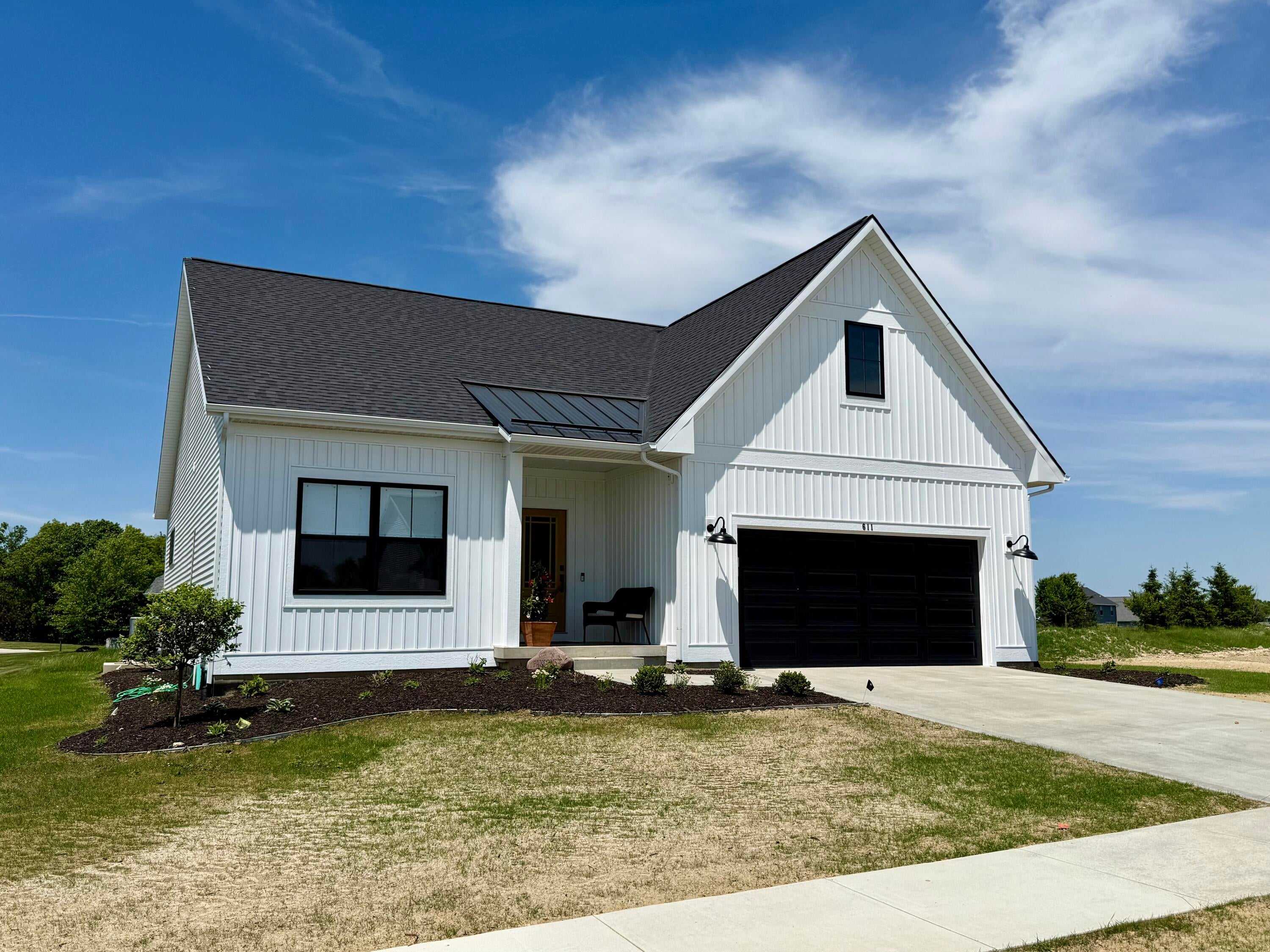 552 Sun Vale Lane — photo