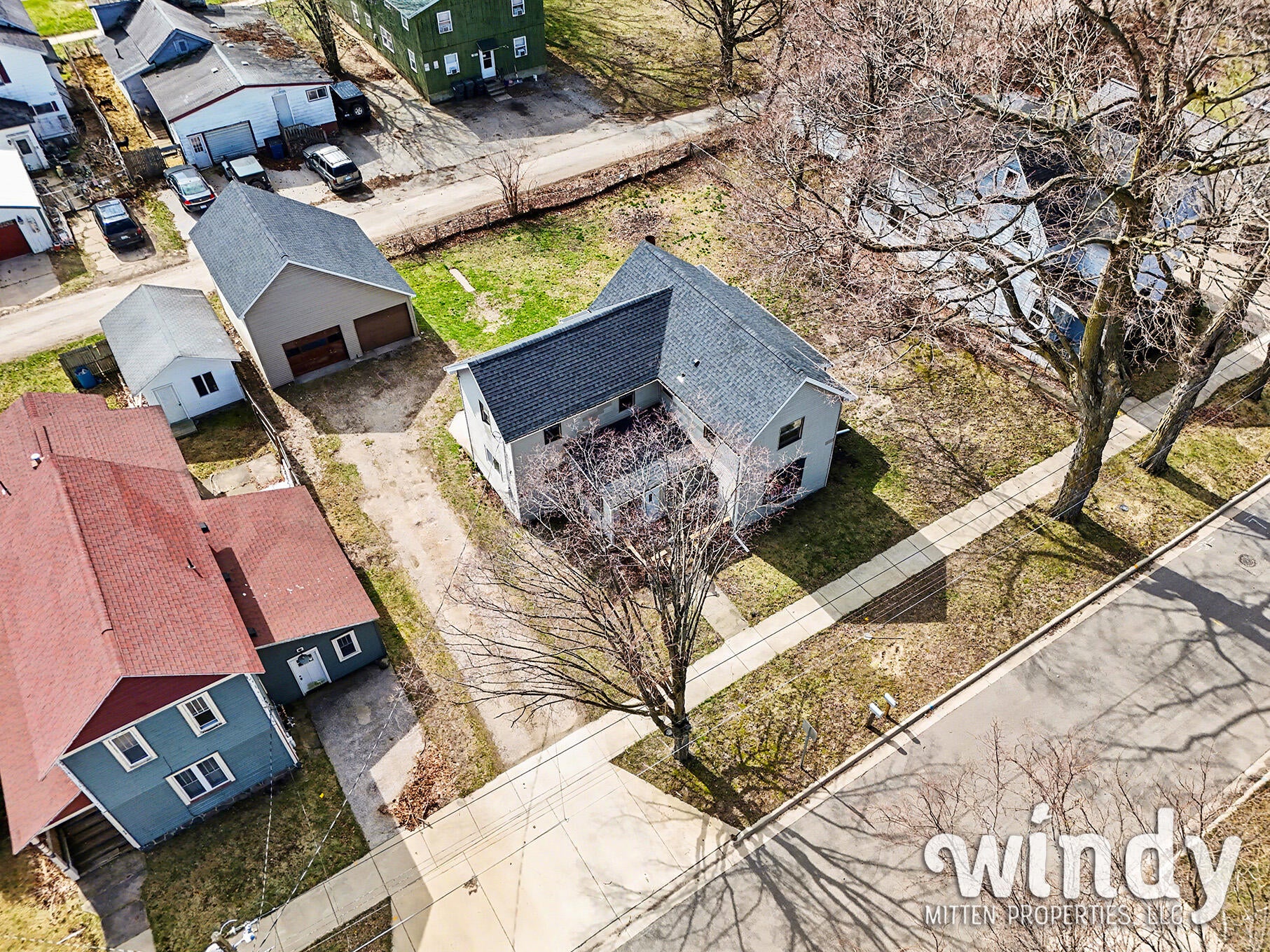 329 Elm Street — photo