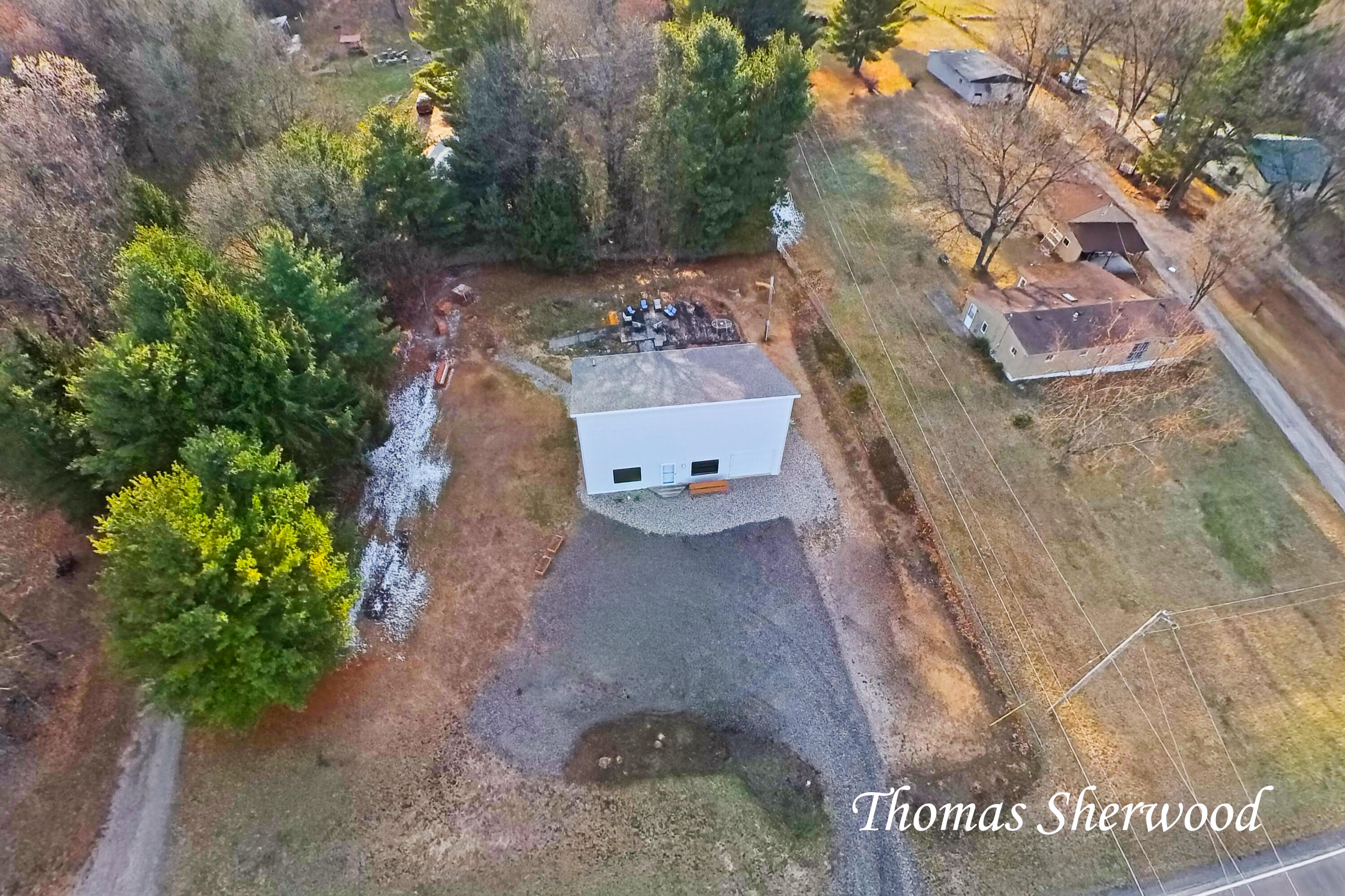 12315 Podunk Avenue NE — photo