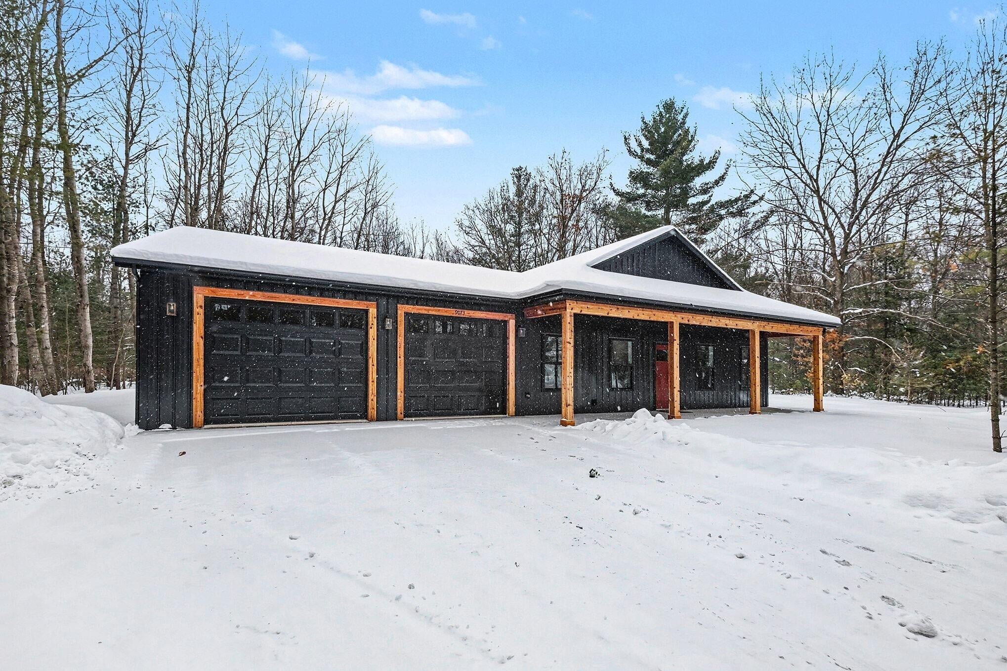10262 S Sheridan Road — photo